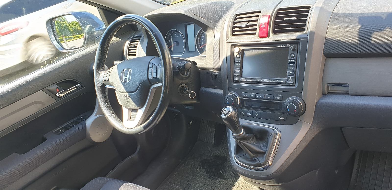 Honda CR-V 2,2 iCTDI, fotografija 6
