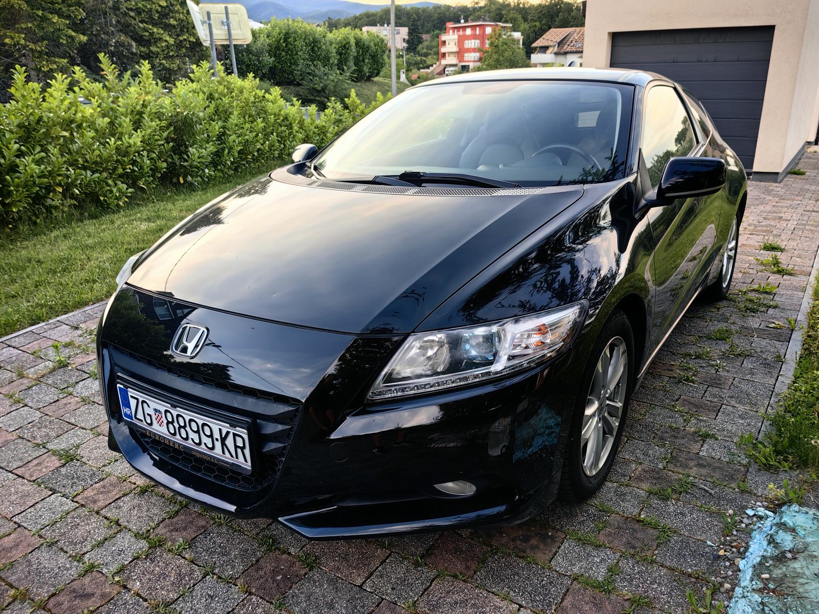 HONDA CR-Z 1,5 73000 KM RARITET KAO NOVA POVOLJNO MOGUĆA ZAMJENA, pogled izvana - slika 2
