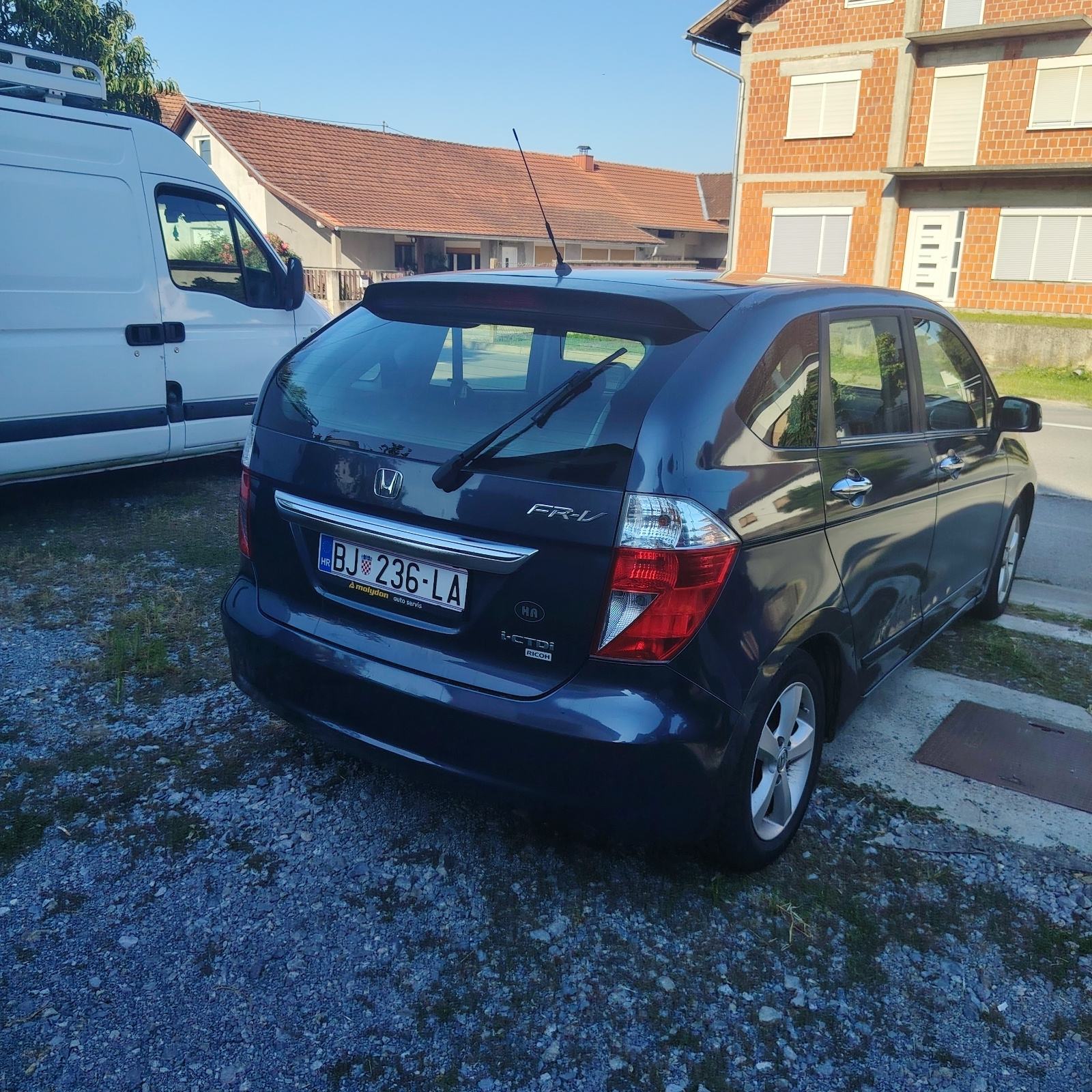 Honda FR-V 2,2, pogled izvana - slika 5