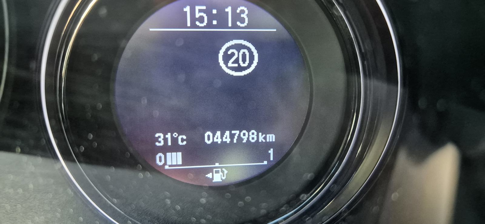 Honda HR-V 1,5 Executive CVT, samo 50.000km!, fotografija 9