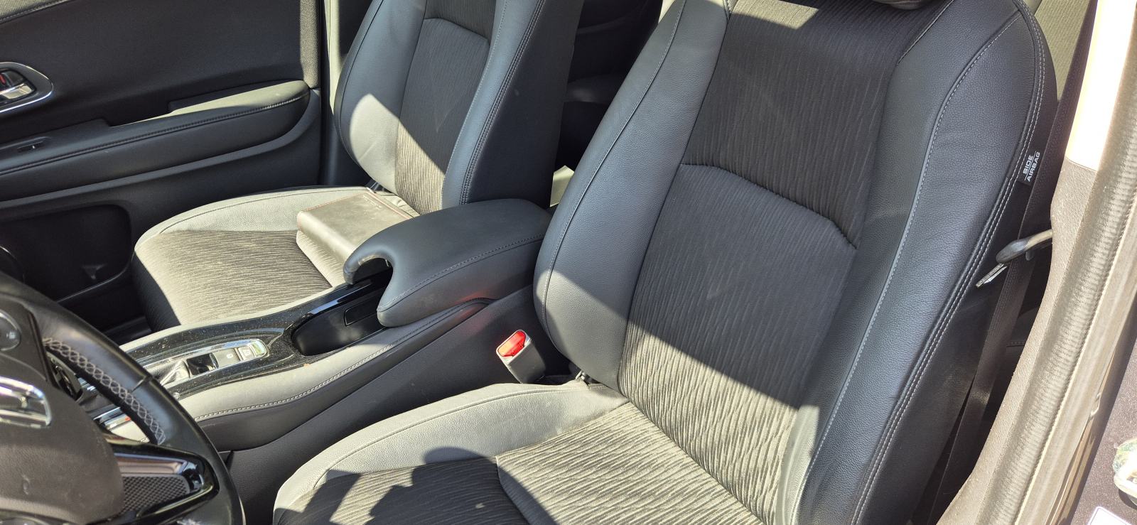 Honda HR-V 1,5 Executive CVT, samo 50.000km!, fotografija 13