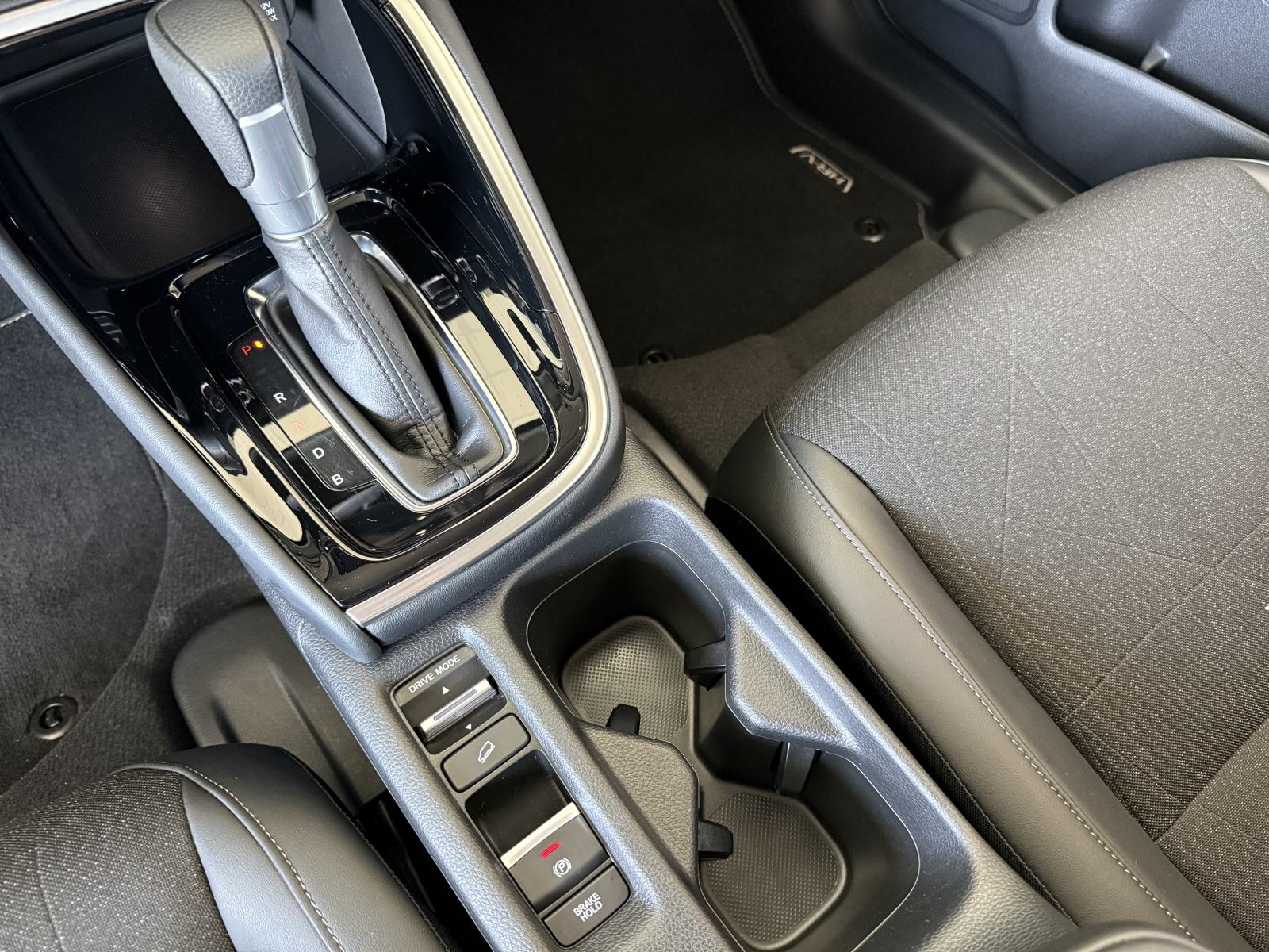 Honda HR-V 1,5 Hybrid Advance, fotografija 16