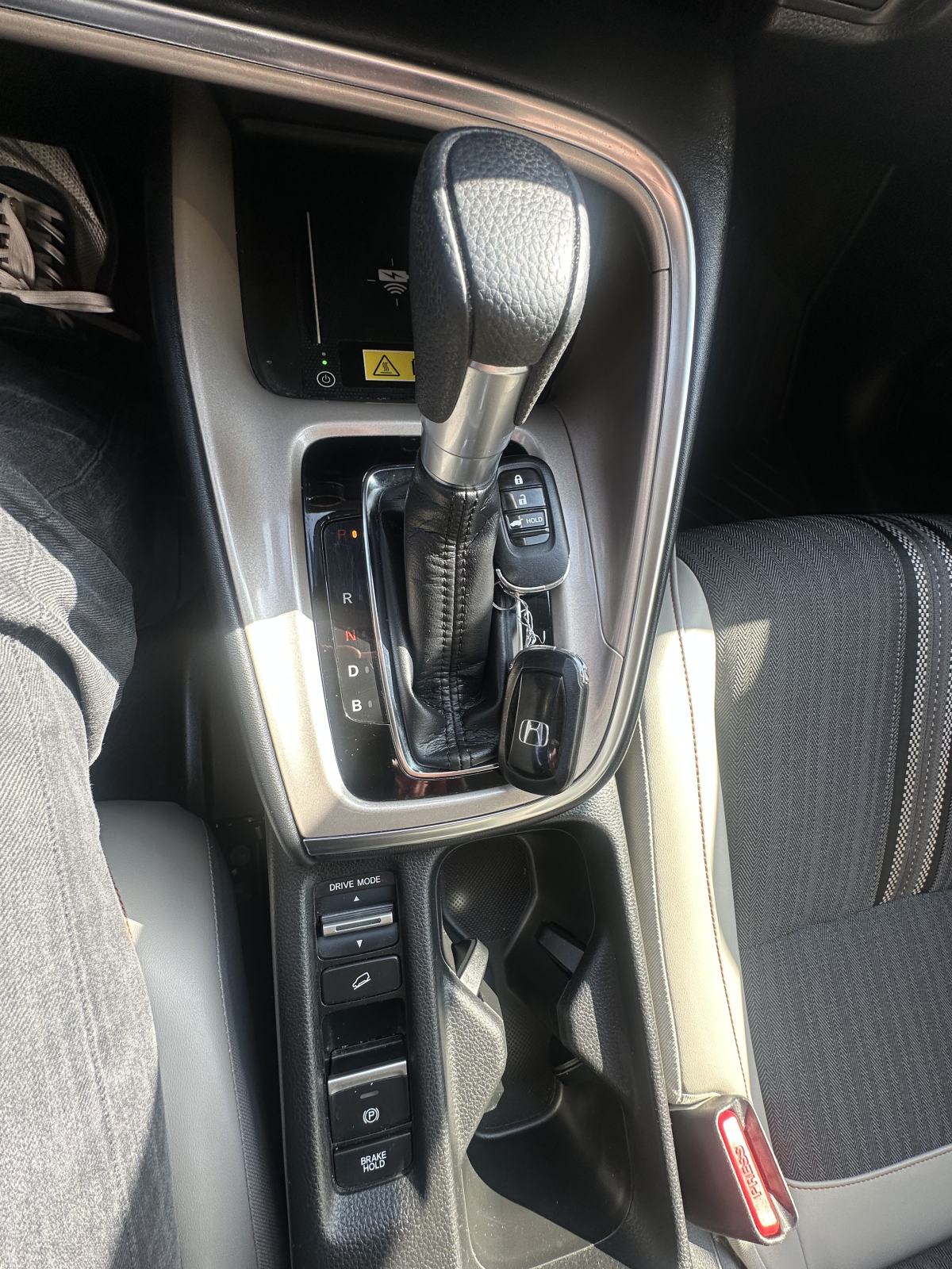 Honda HR-V 1,5, fotografija 15