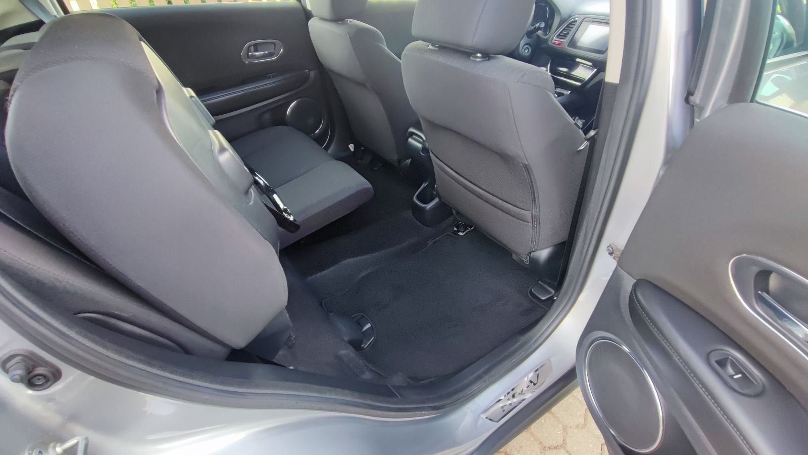 Honda HR-V 1,5 i-VTEC Elegance, fotografija 10