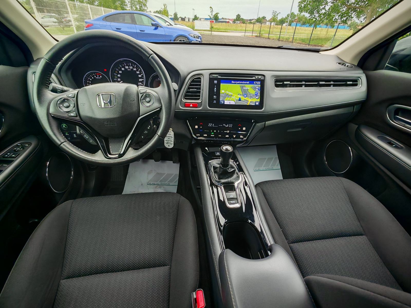 Honda HR-V 1,5 i-VTEC Elegance, fotografija 15