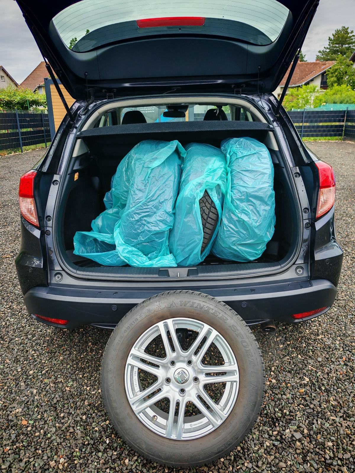 Honda HR-V 1,5 i-VTEC Elegance, fotografija 20