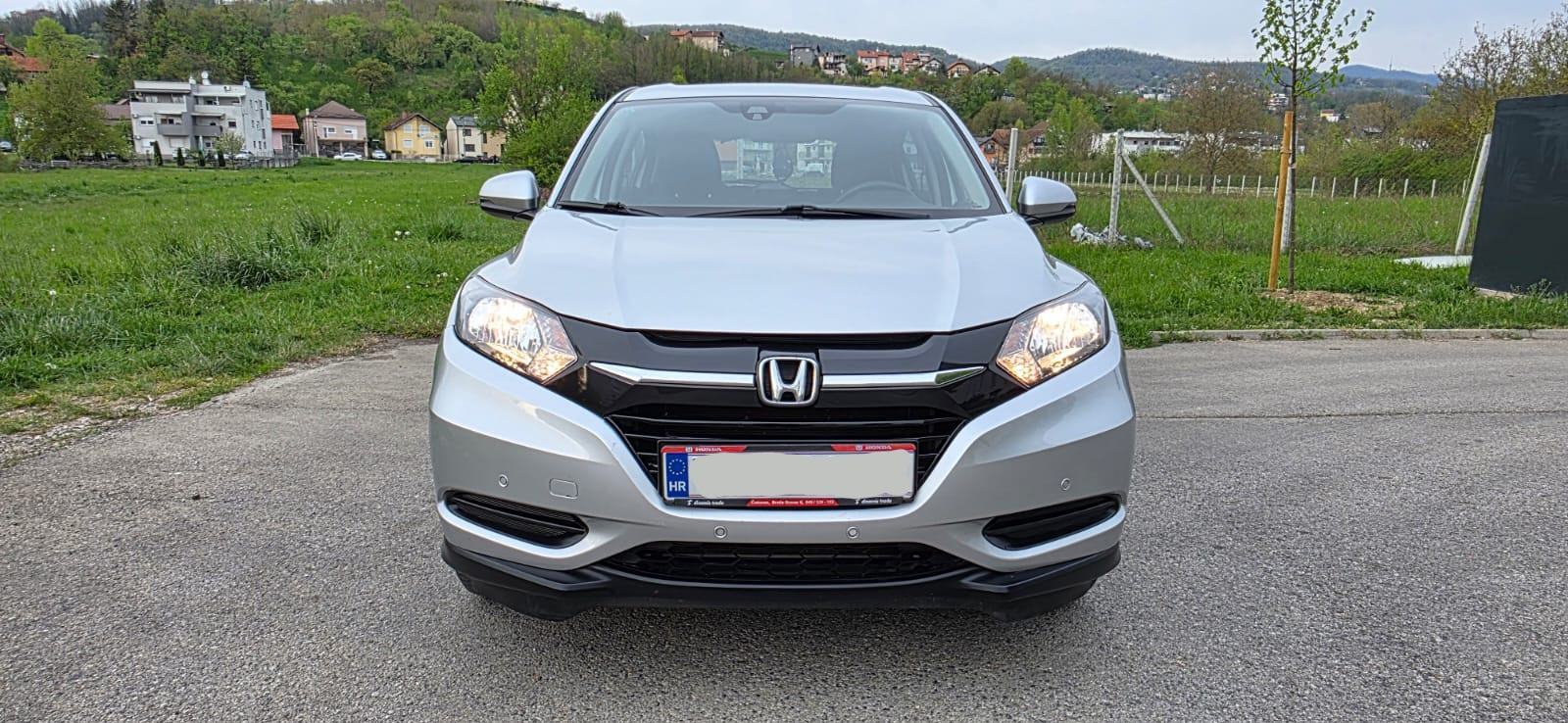 Honda HR-V 1,5 i-VTEC reg. do 01/27, Super stanje, pogled izvana - slika 2