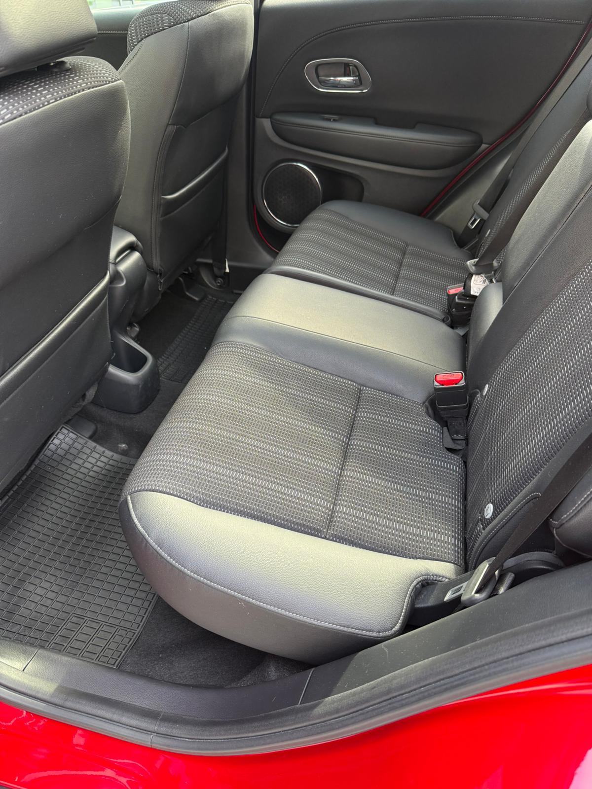 Honda HR-V 1,5 i-VTEC, fotografija 15