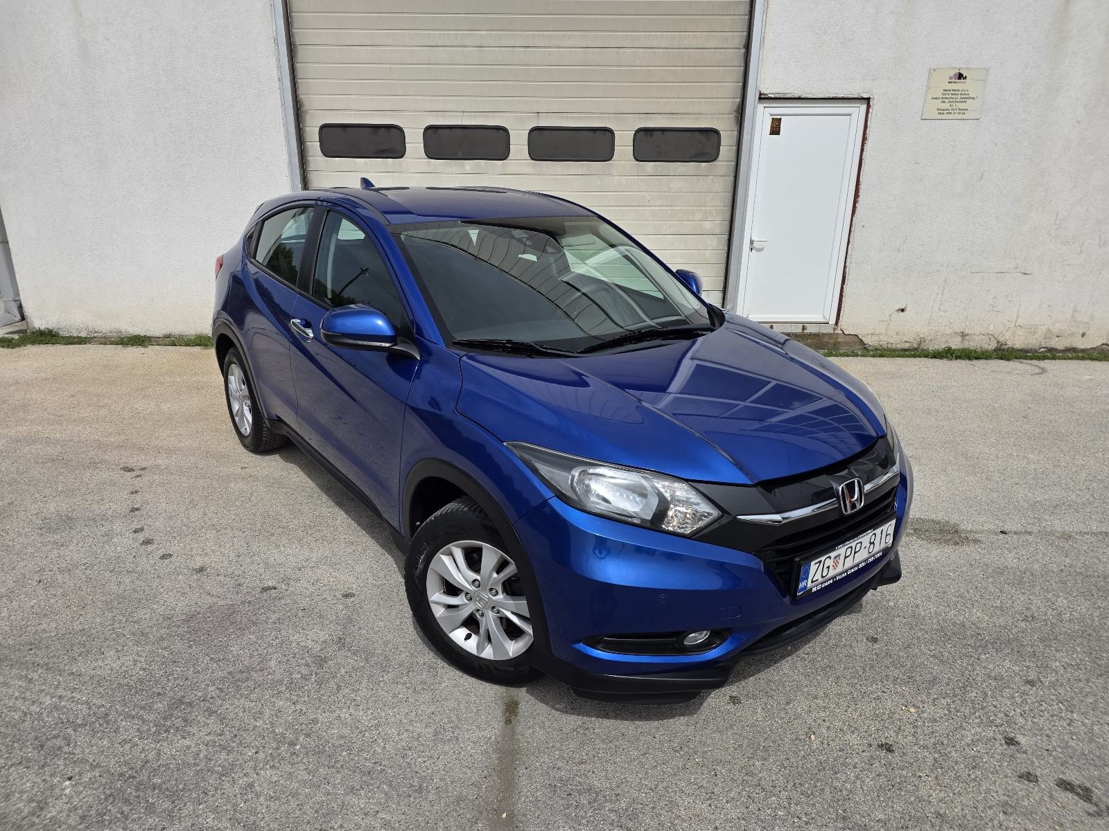 Honda HR-V 1,5 i-VTEC 119.950KM, SERVISNA, JAMSTVO 12MJ., fotografija 4
