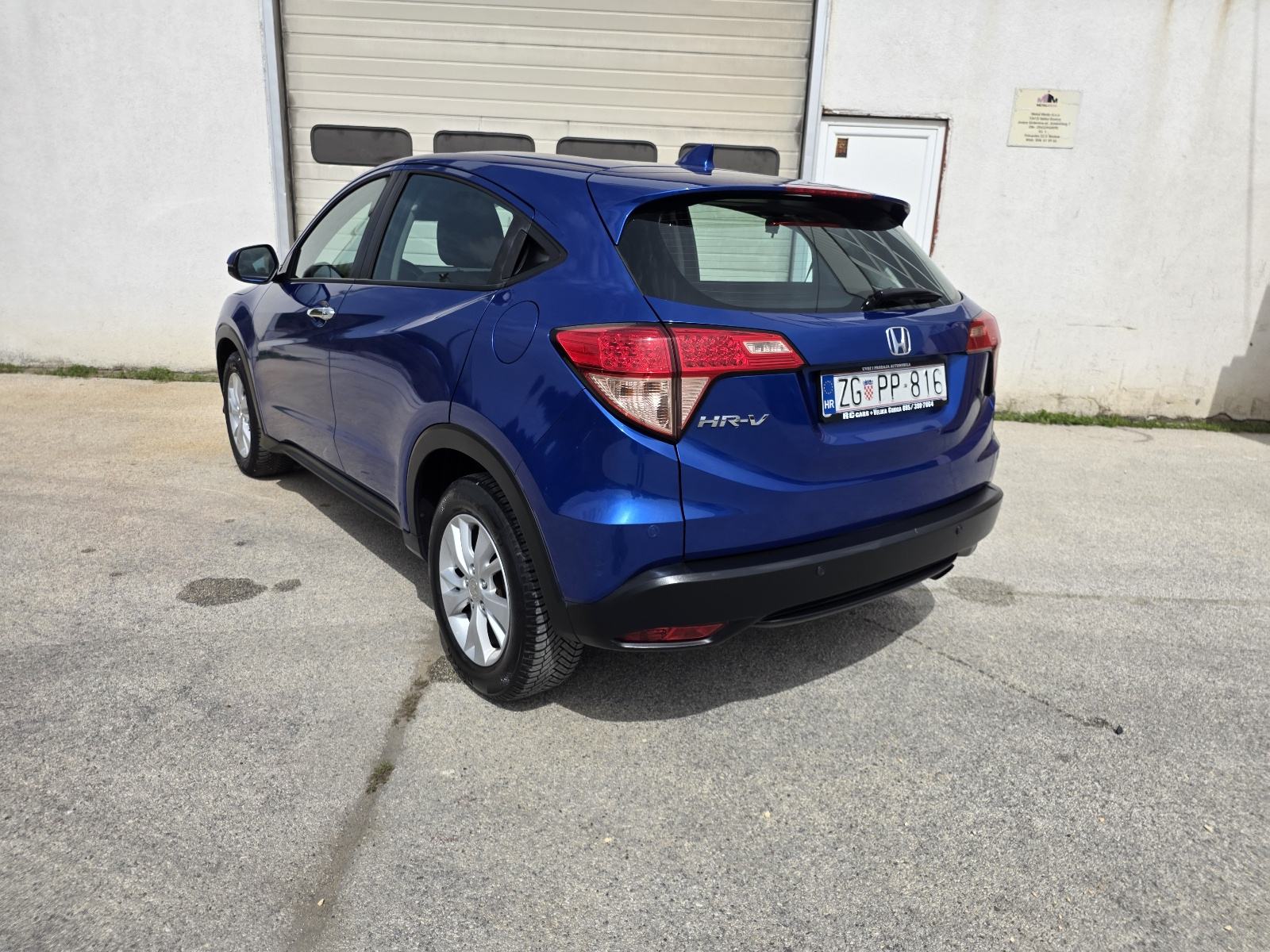 Honda HR-V 1,5 i-VTEC 119.950KM, SERVISNA, JAMSTVO 12MJ., fotografija 9
