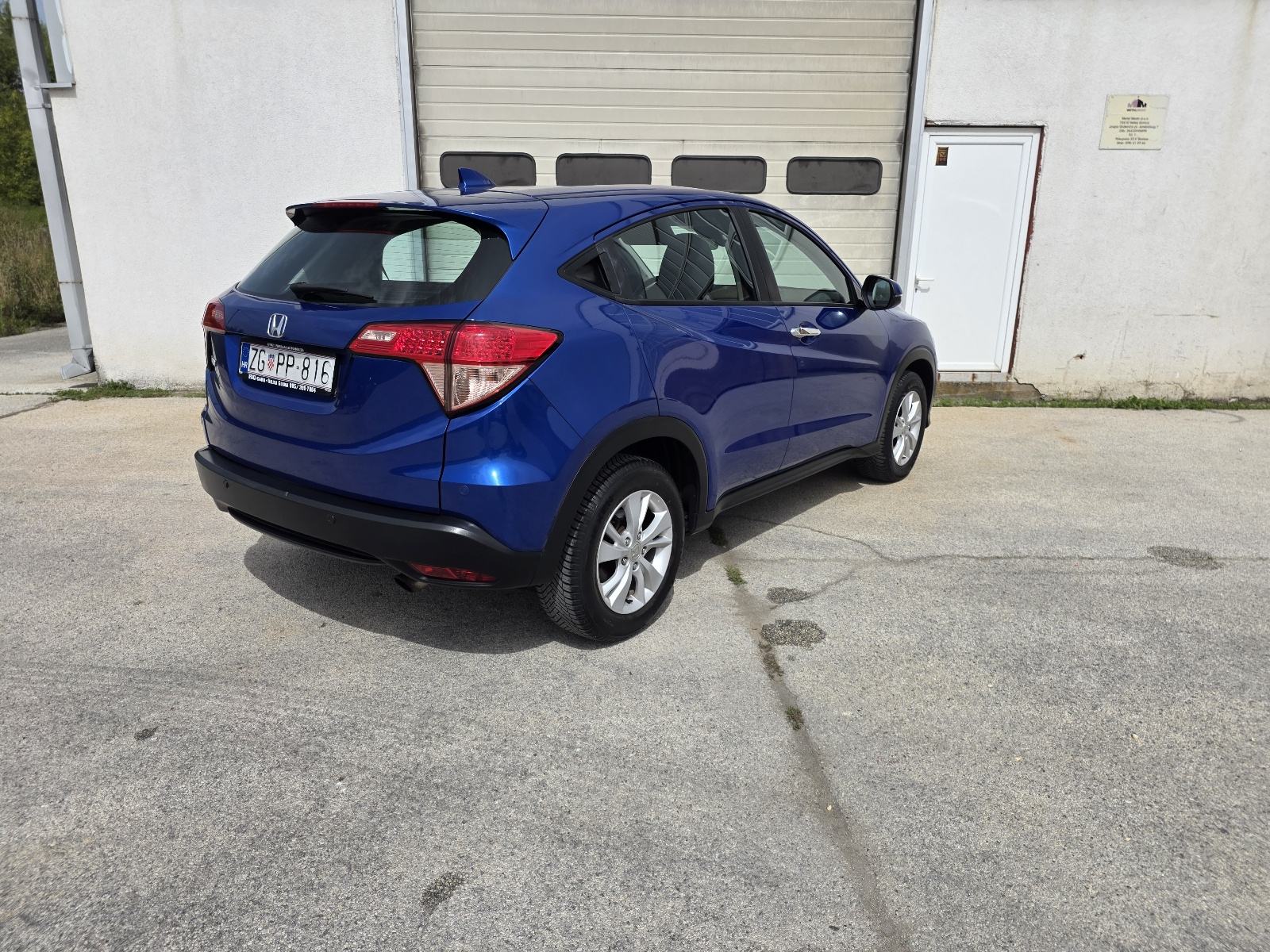 Honda HR-V 1,5 i-VTEC 119.950KM, SERVISNA, JAMSTVO 12MJ., fotografija 7