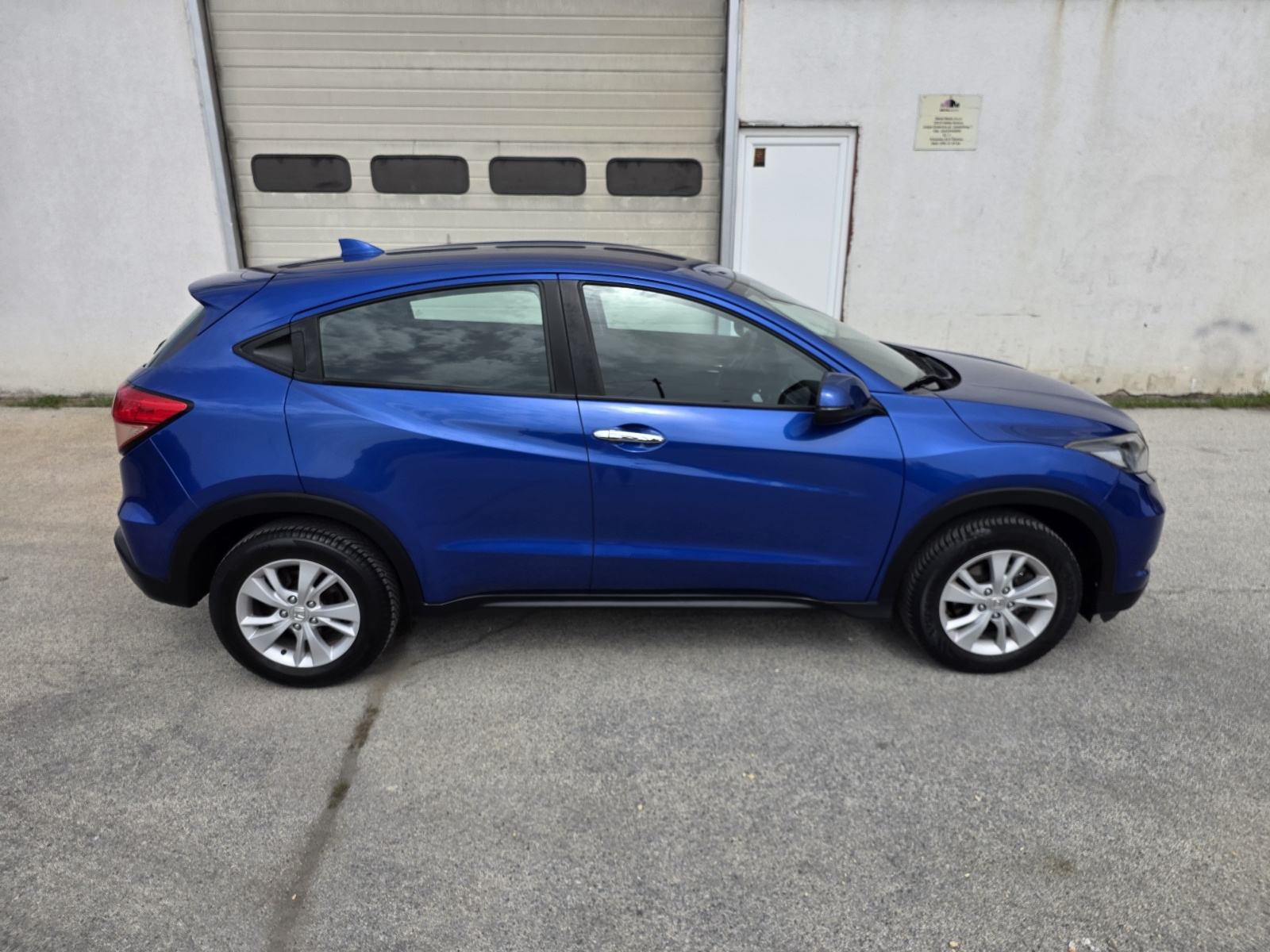 Honda HR-V 1,5 i-VTEC 119.950KM, SERVISNA, JAMSTVO 12MJ., fotografija 17