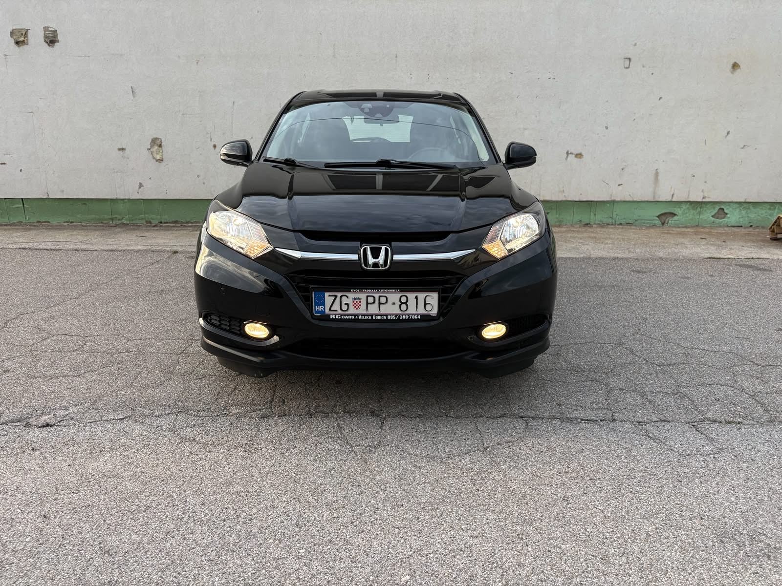 Honda HR-V 1,6 i-DTEC 90.100km - 1.VLASNIK, TOP STANJE, JAMSTVO 12MJ., fotografija 2
