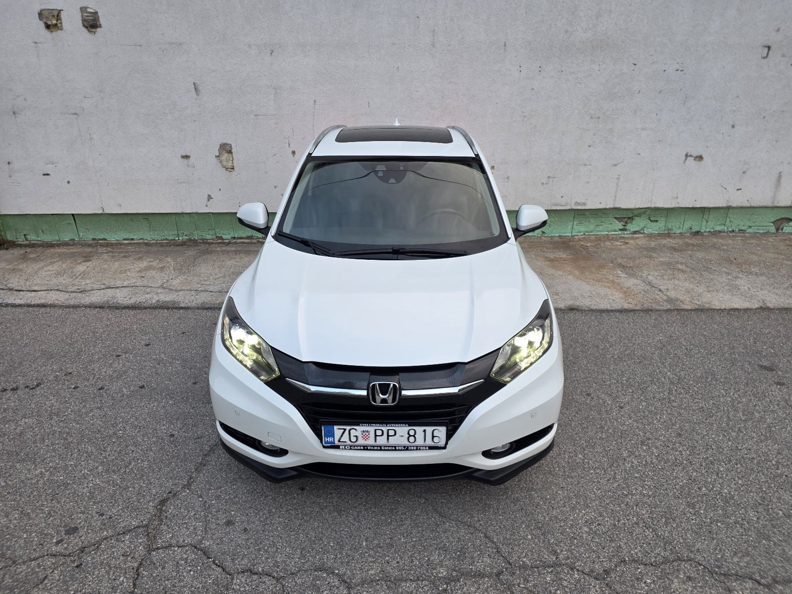 Honda HR-V 1,6 i-DTEC, NAVIGACIJA, PANORAMA, SERVISNA, TOP STANJE!, fotografija 5