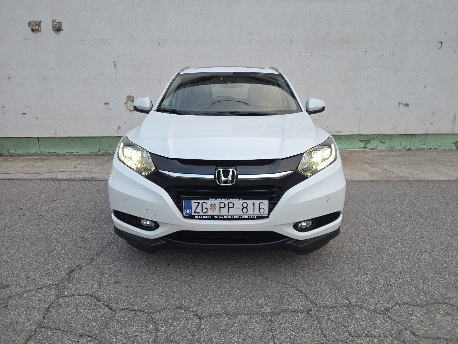Honda HR-V 1,6 i-DTEC, NAVIGACIJA, PANORAMA, SERVISNA, TOP STANJE!, fotografija 4