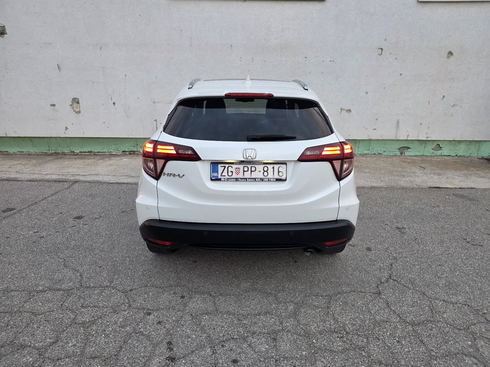 Honda HR-V 1,6 i-DTEC, NAVIGACIJA, PANORAMA, SERVISNA, TOP STANJE!, fotografija 13