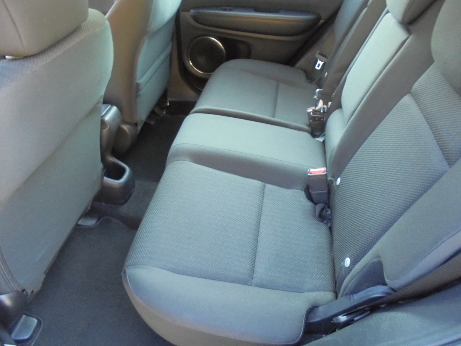HONDA HR-V 1.6 DTEC NAVIGACIJA,TEMPOMAT,GR. SJEDALA,ALU 17 !!, fotografija 13