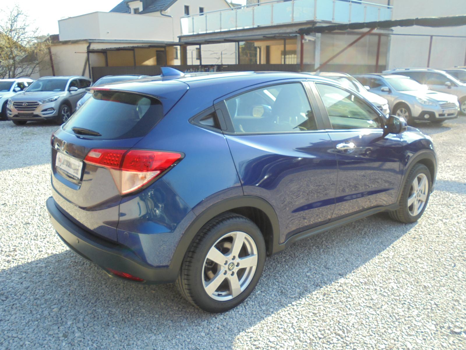 HONDA HR-V 1.6 DTEC NAVIGACIJA,TEMPOMAT,GR. SJEDALA,ALU 17 !!, fotografija 6