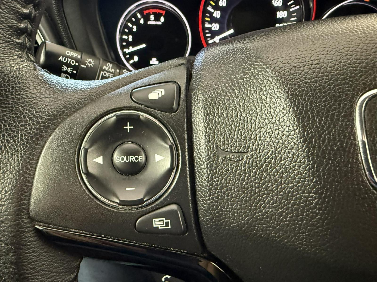 Honda HR-V 1,6 i-DTEC, fotografija 19