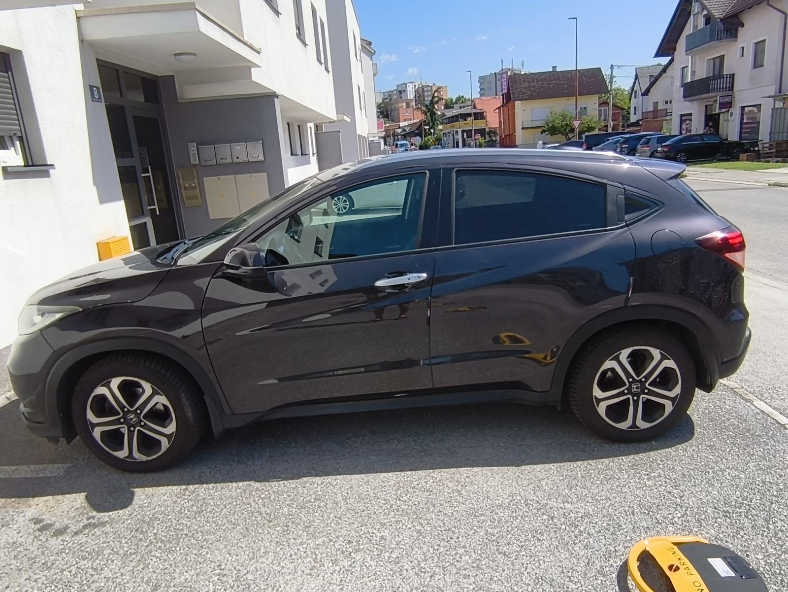 Honda HR-V 1,6 i-DTEC Executive, fotografija 3