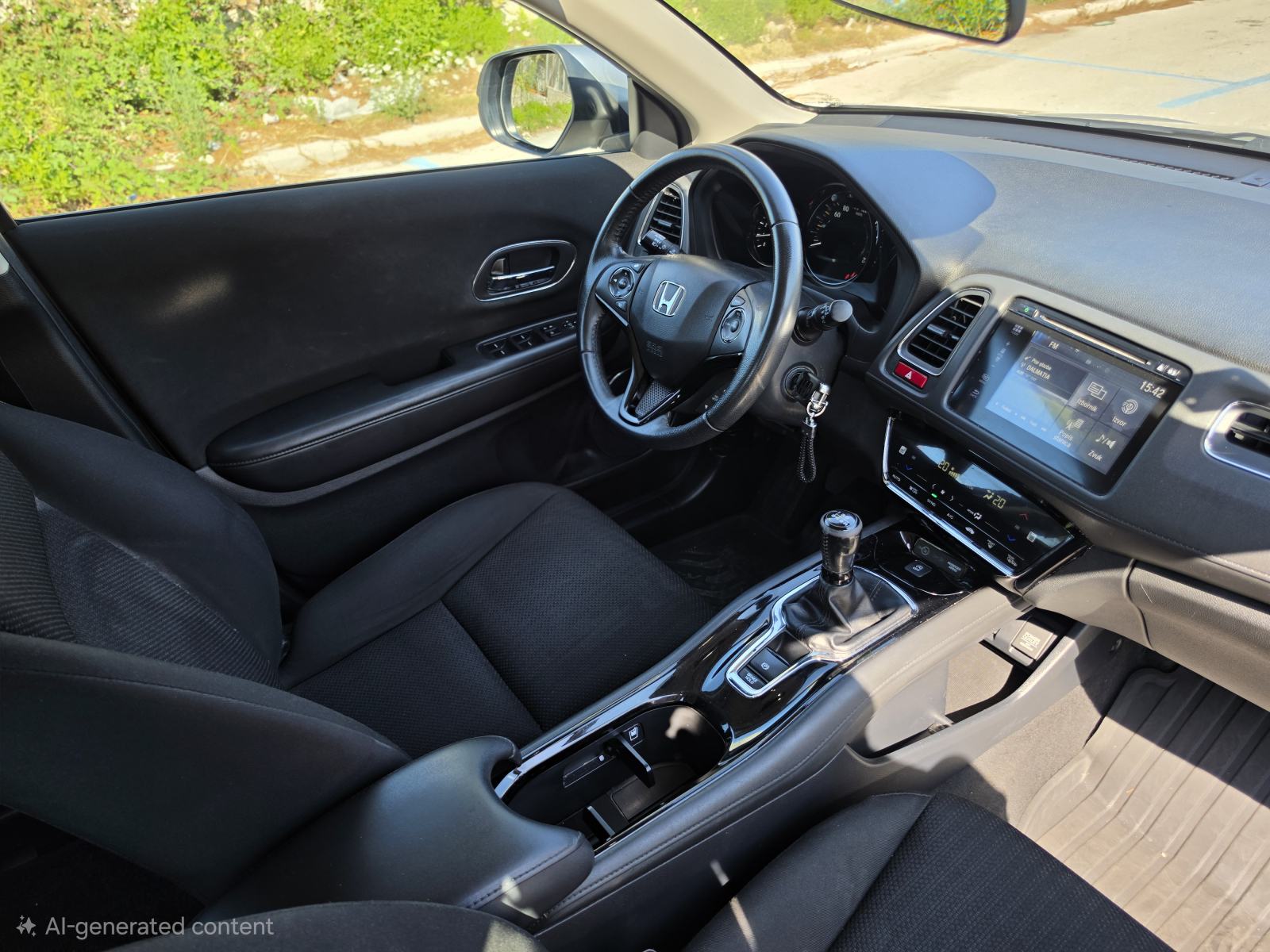 Honda HR-V 1.6 i-DTEC dizel 120ks 6 brzina, extra stanje, reg 5 27, fotografija 17