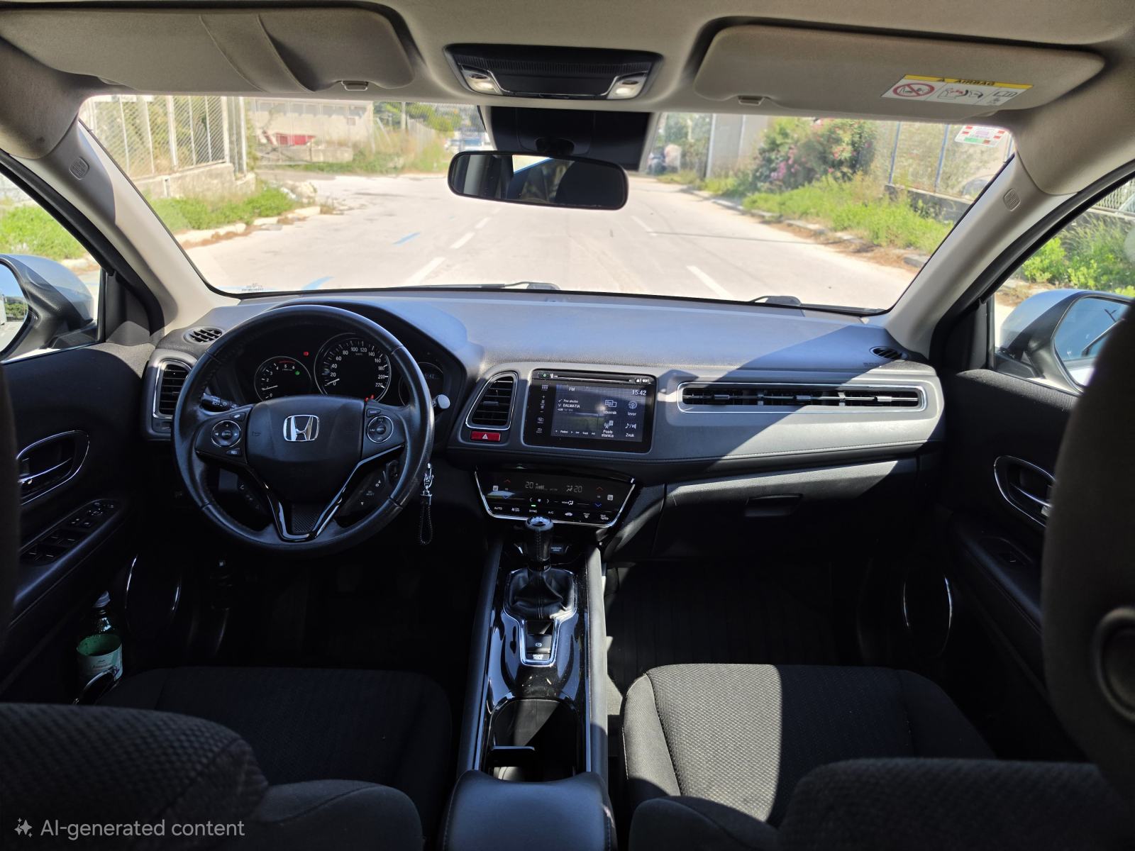 Honda HR-V 1.6 i-DTEC dizel 120ks 6 brzina, extra stanje, reg 5 27, fotografija 16