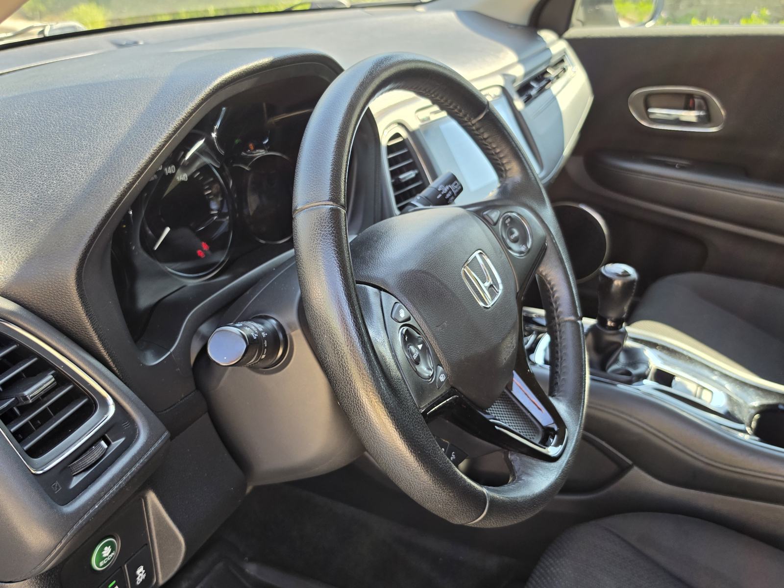 Honda HR-V 1.6 i-DTEC dizel 120ks 6 brzina, extra stanje, reg 5 27, fotografija 14
