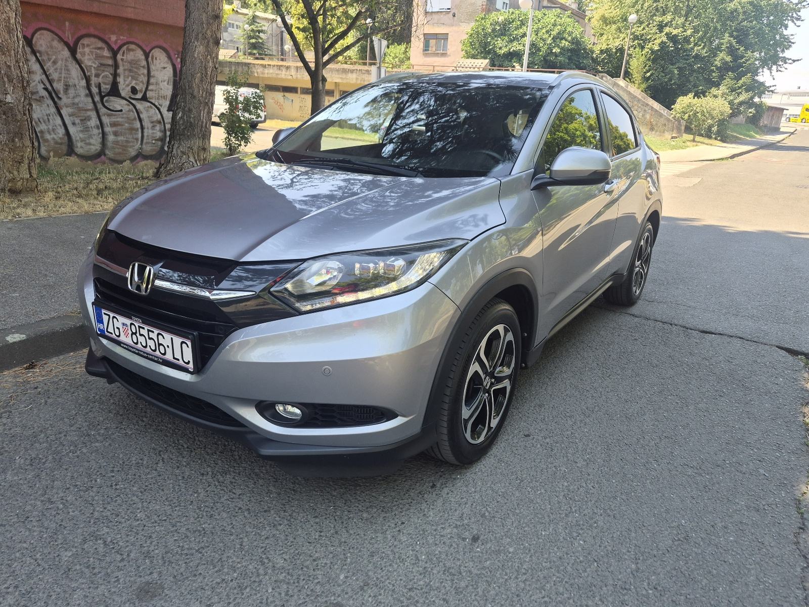Honda HR-V 1,6 i-DTEC, fotografija 2