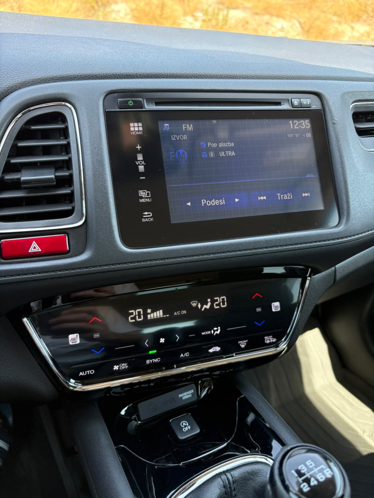 Honda HR-V 1.6 i-DTEC Elegance Navi, fotografija 13