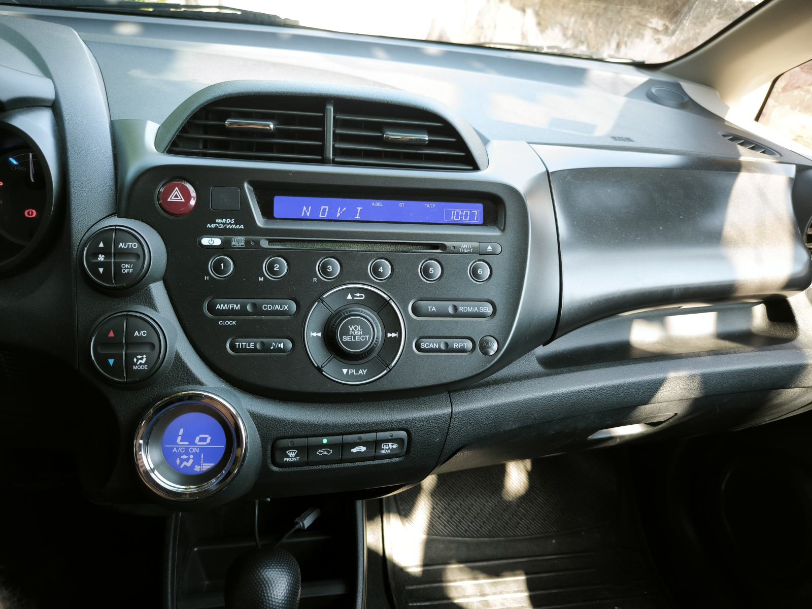 Honda Jazz 1,3 CVT, fotografija 18