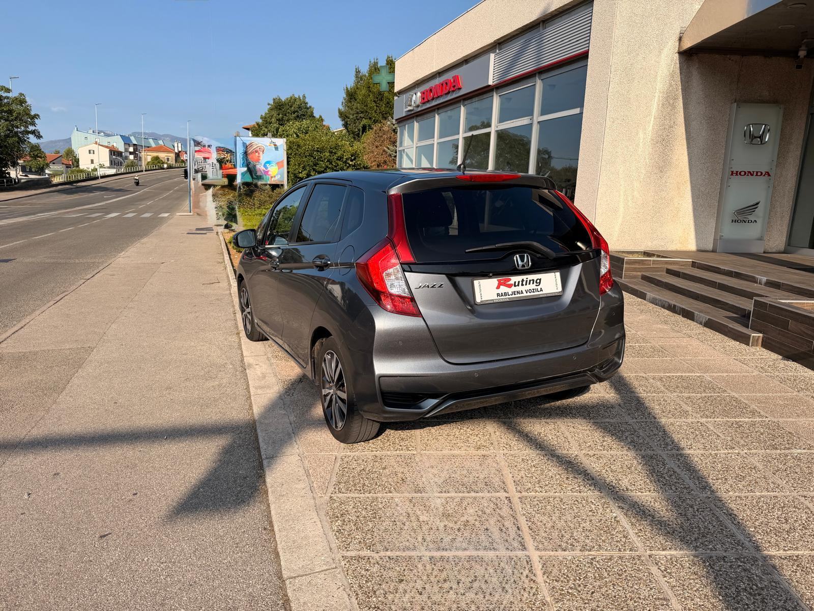 Honda Jazz 1,3 Elegance*ALU KAMERA TEMPOMAT LED*REG DO: 01/2027*, fotografija 8
