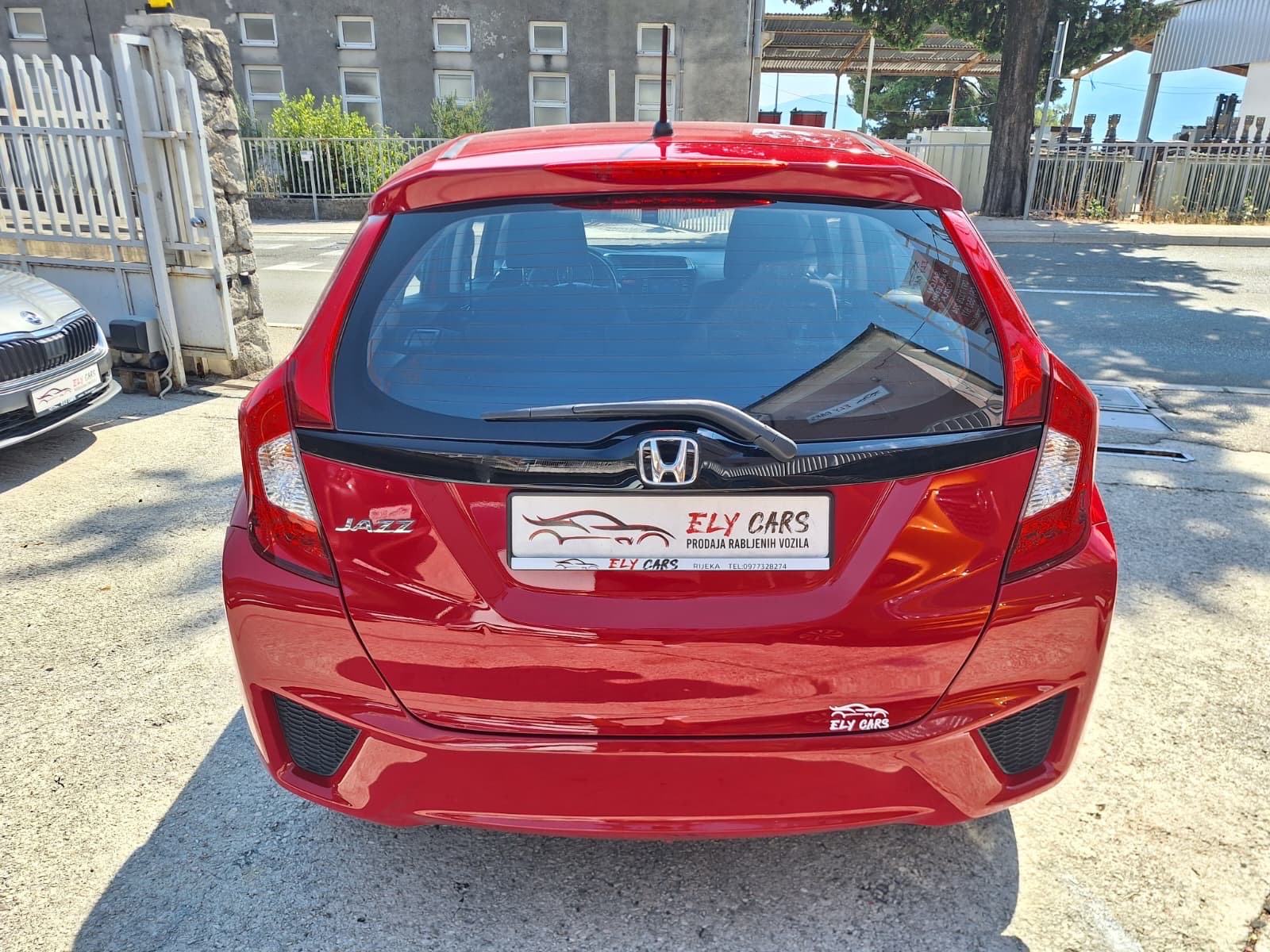 Honda Jazz 1,3i LPG ‼️105.000 Km, fotografija 8