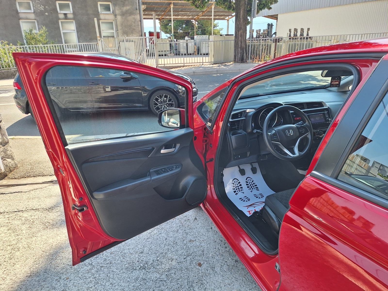 Honda Jazz 1,3i LPG ‼️105.000 Km, fotografija 10