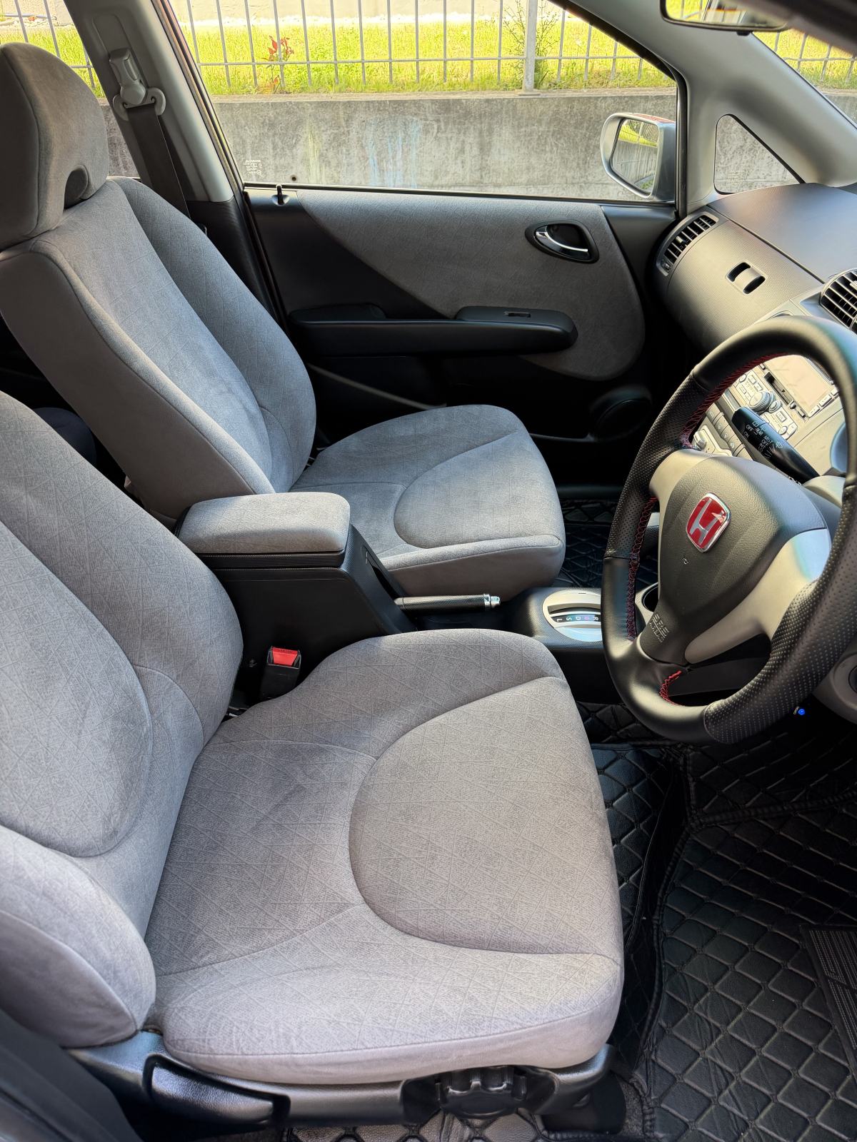 Honda Jazz 1,4 AUTOMATIK , REG.05/2027 ! 189000 KM ! KARTICE ! ZAMJENA, fotografija 10