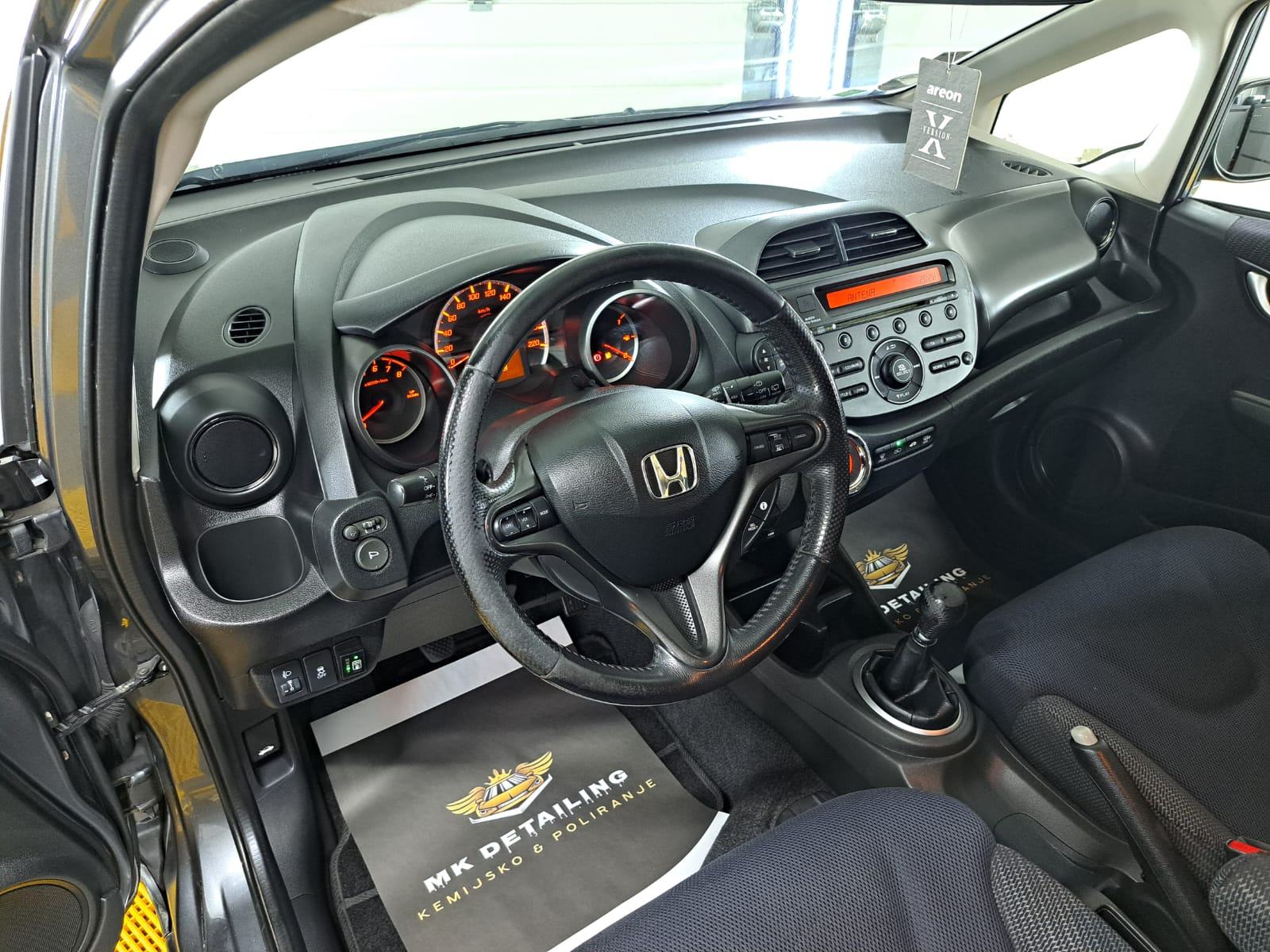 Honda Jazz 1,4 sa plinom, fotografija 7