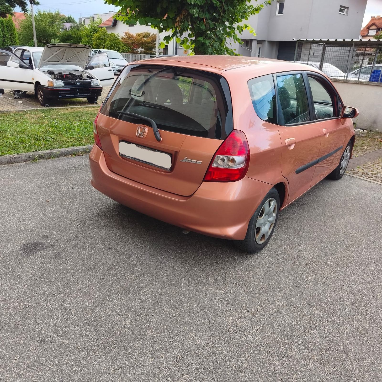 Honda Jazz 1,4 reg. do 07/27, fotografija 5
