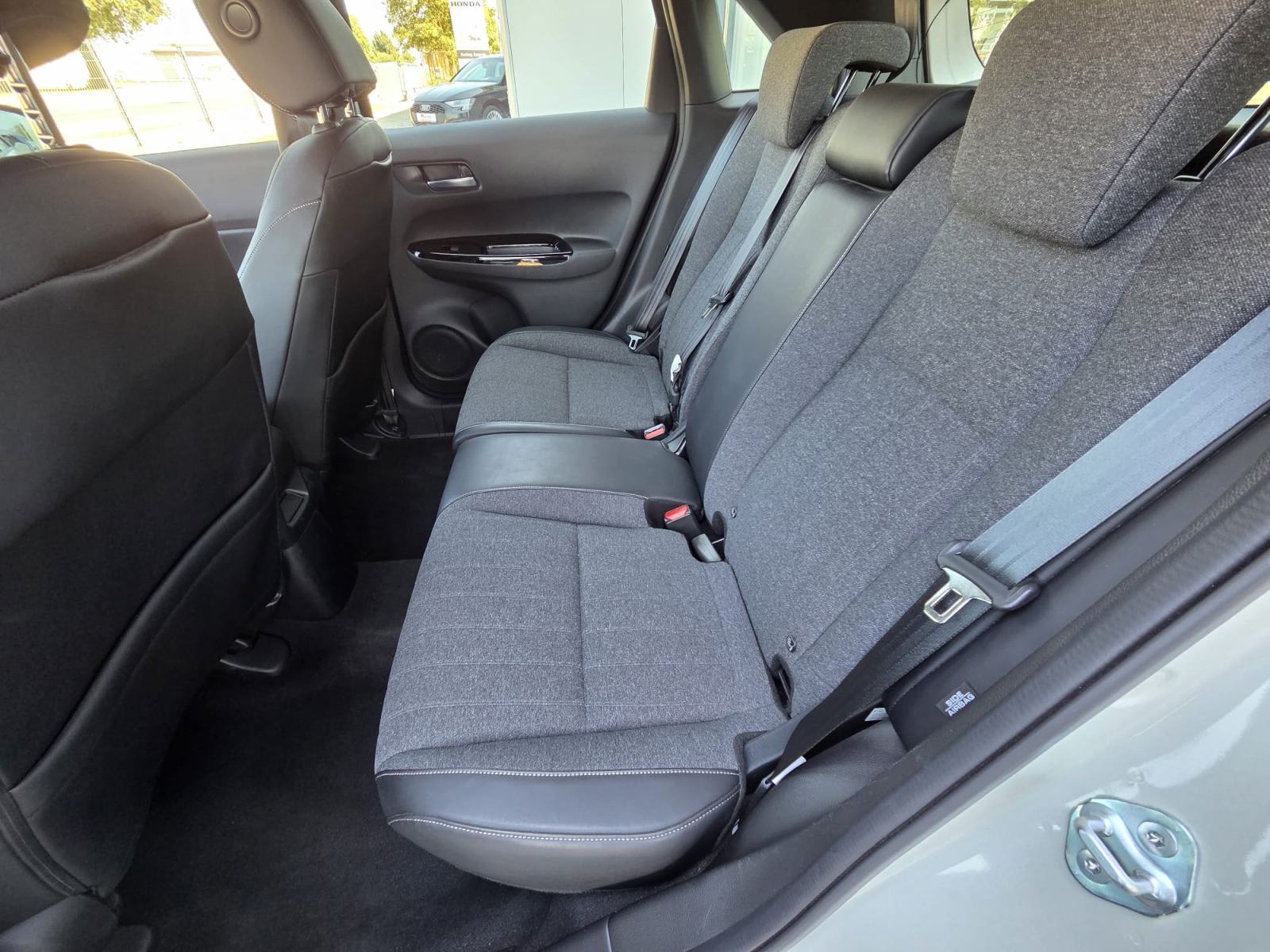 HONDA JAZZ 1,5 AUTOMATIK*FULL HYBRID*ELEGANCE***7.000 KM***GARANCIJA*, fotografija 12
