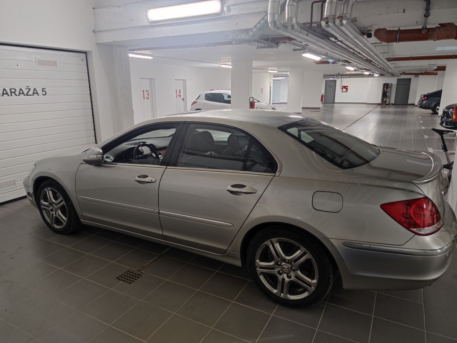 Honda Legend 3,5 V6, pogled izvana - slika 2