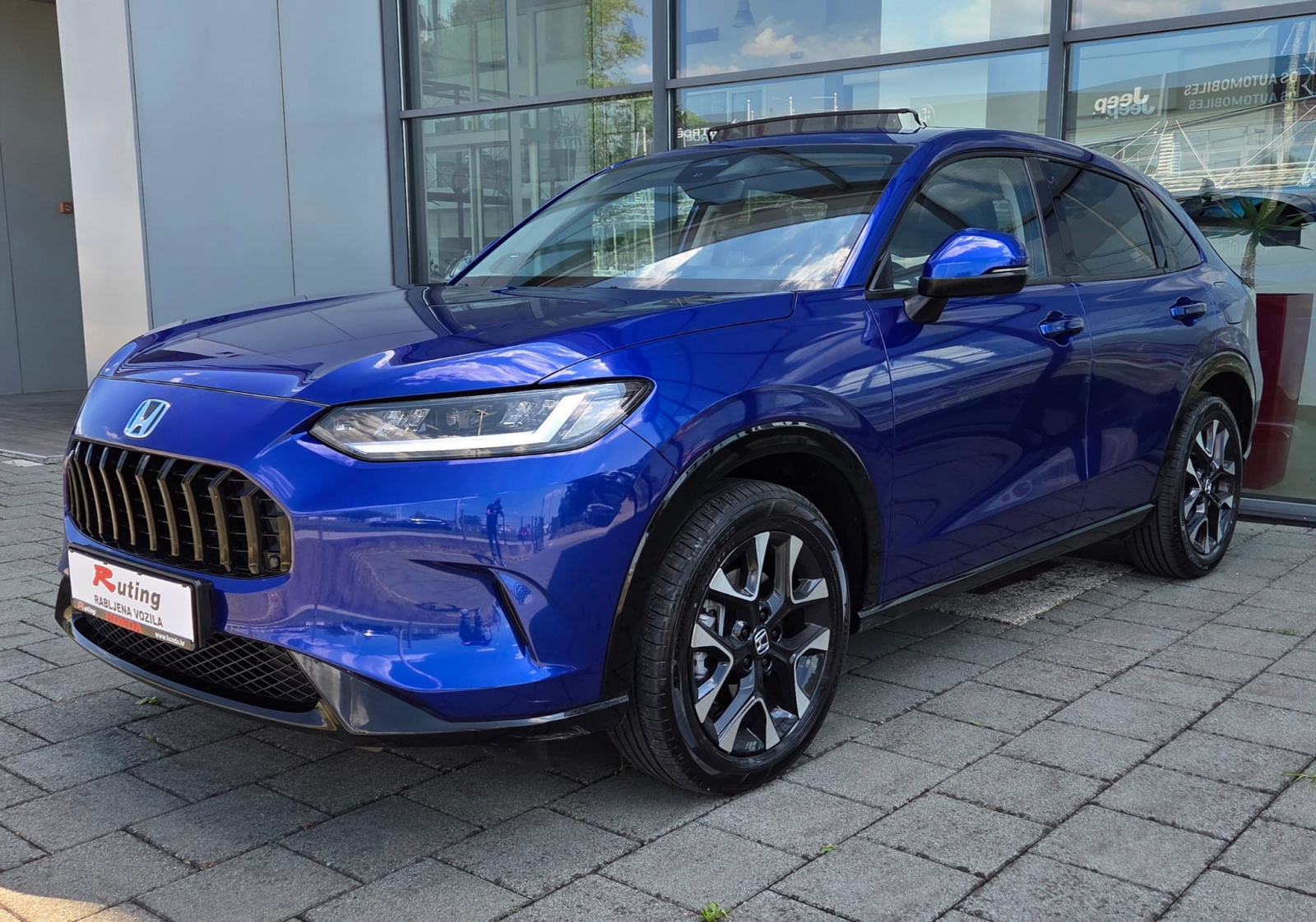 HONDA ZR-V 2.0 FULL HYBRID AUTOMATIK*6.000KM*REG DO:11/2026*, pogled izvana - slika 1