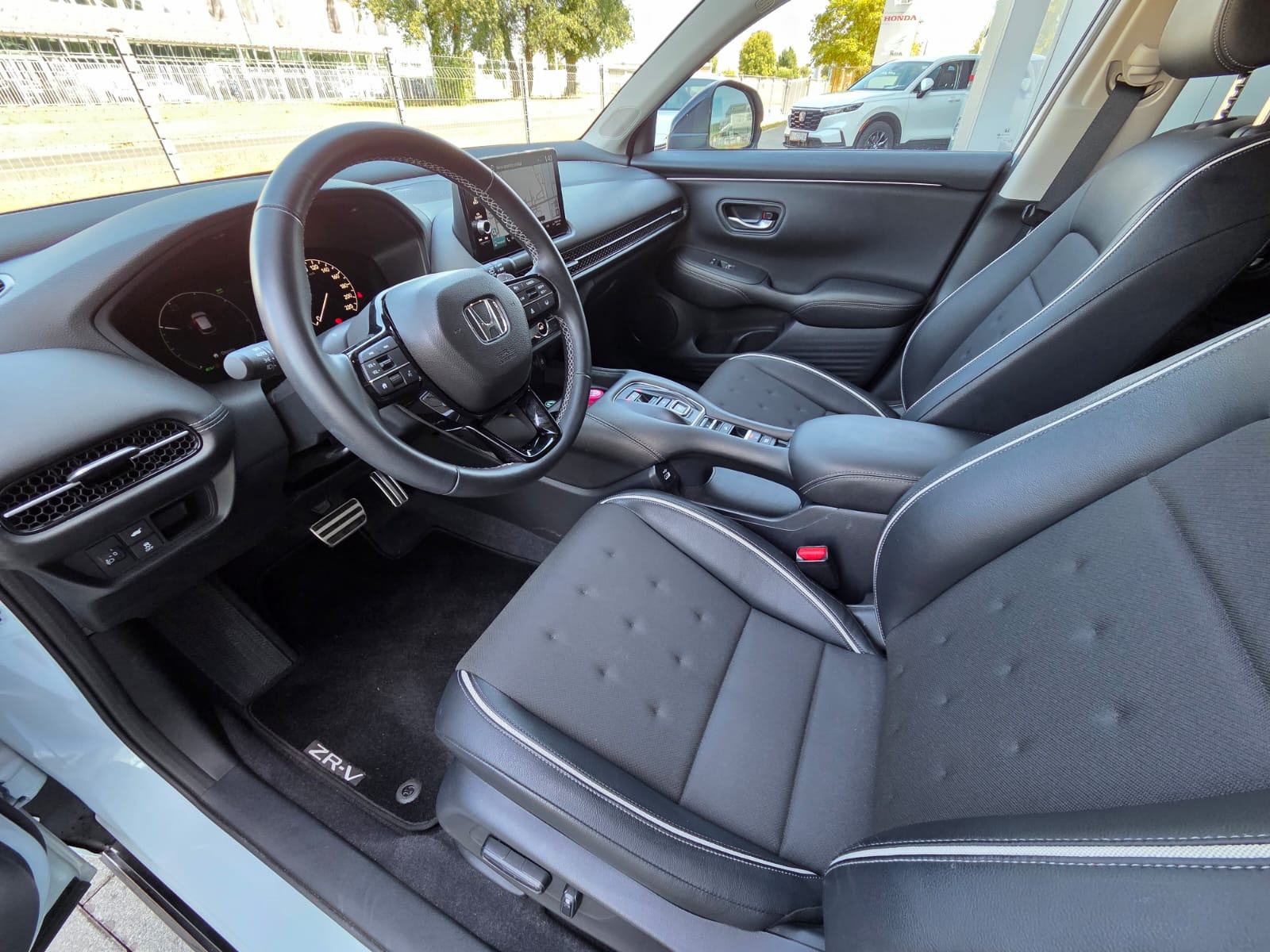 HONDA ZR-V 2.0*FULL HYBRID*SPORT* AUTOMATIK*17.388KM*REG DO:01/2027*, fotografija 8