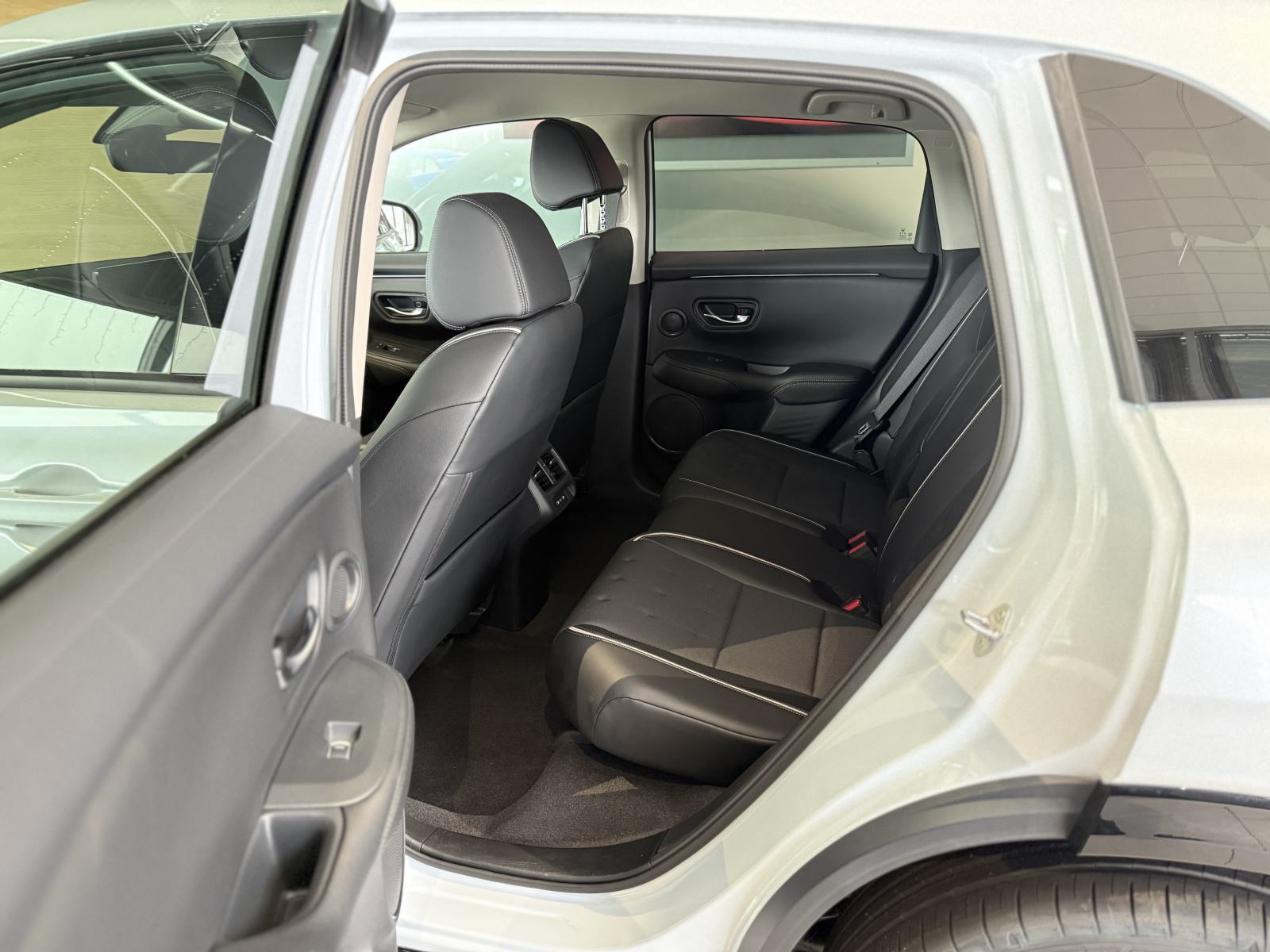 Honda ZR-V 2,0 Full Hybrid Sport, fotografija 13