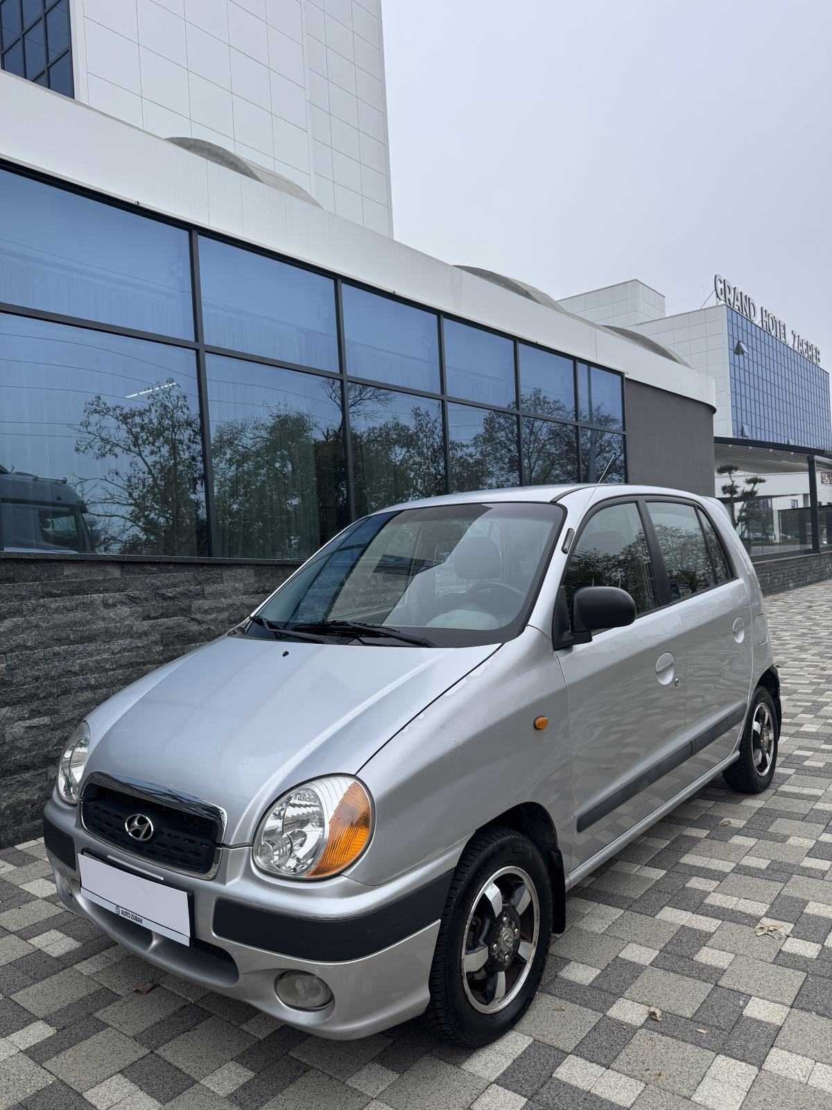 Hyundai Atos 1,0 - HR AUTO - PRVI VLASNIK - V SERVIS - PRILIKA !!, fotografija 5