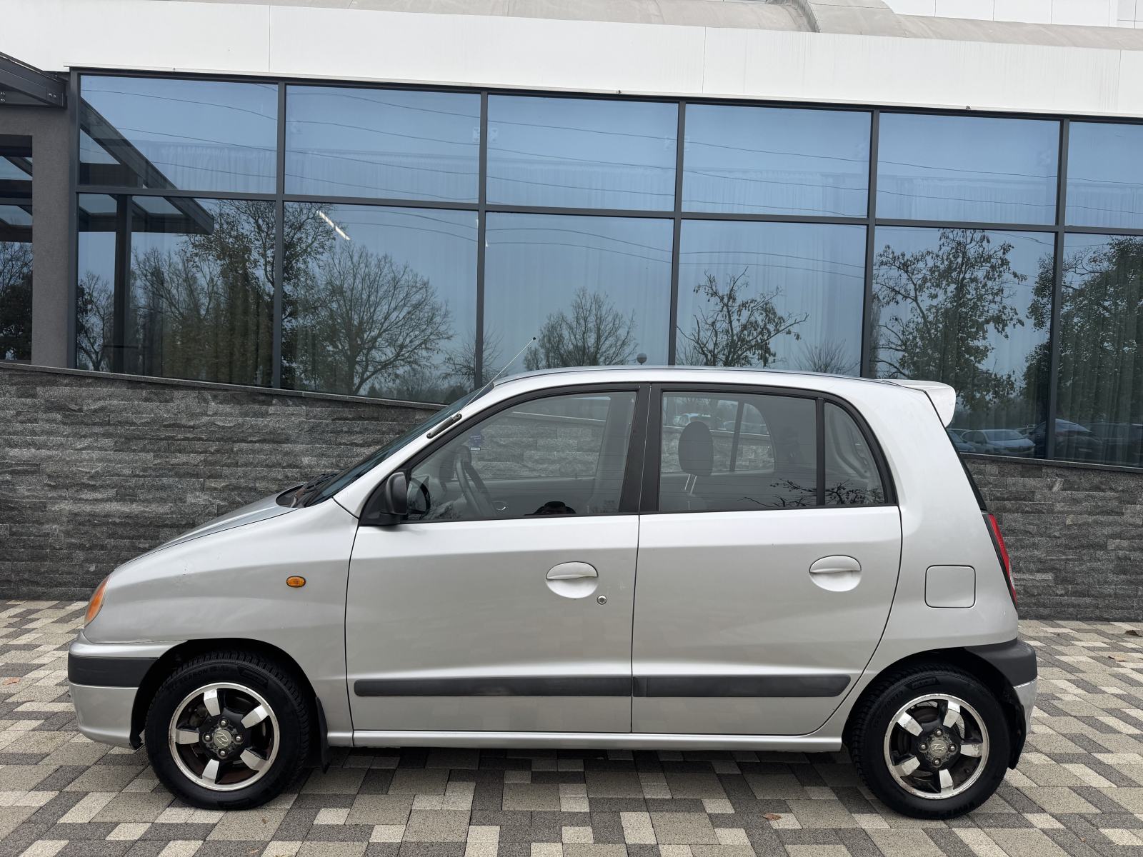 Hyundai Atos 1,0 - HR AUTO - PRVI VLASNIK - V SERVIS - PRILIKA !!, fotografija 6