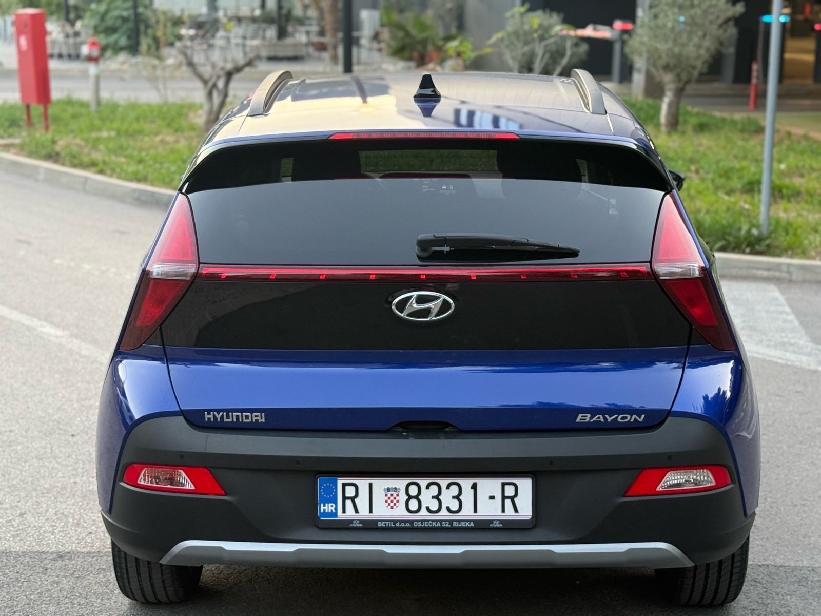 Hyundai Bayon 1,0 T-GDI Navi,Led,Kamera,Zamjena!!, fotografija 5