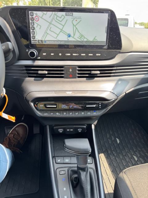 Hyundai Bayon 1,0 T-GDI SUPER PRILIKA !!!!, fotografija 10