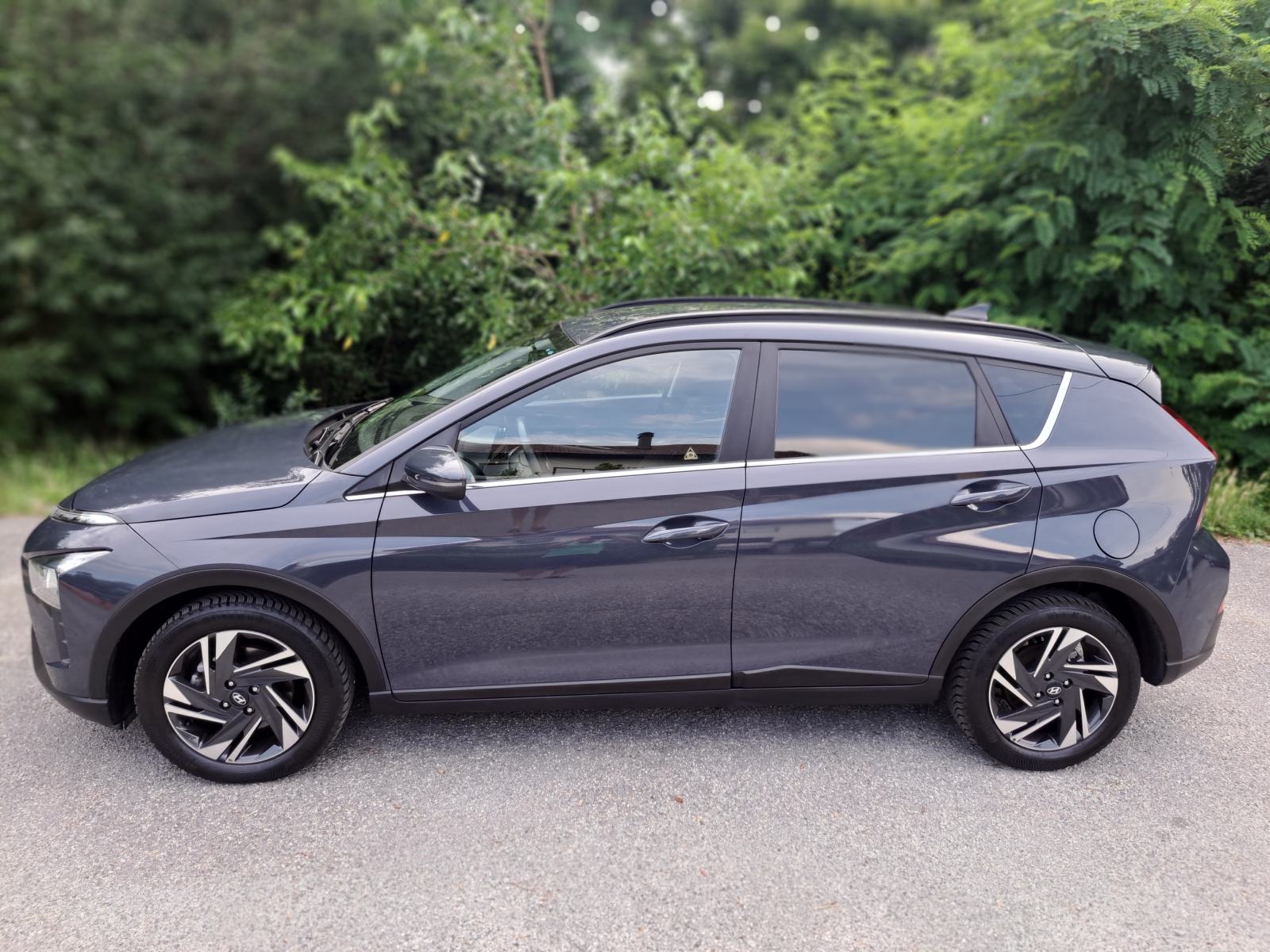 Hyundai Bayon 1,0 T-GDI, pogled izvana - slika 1