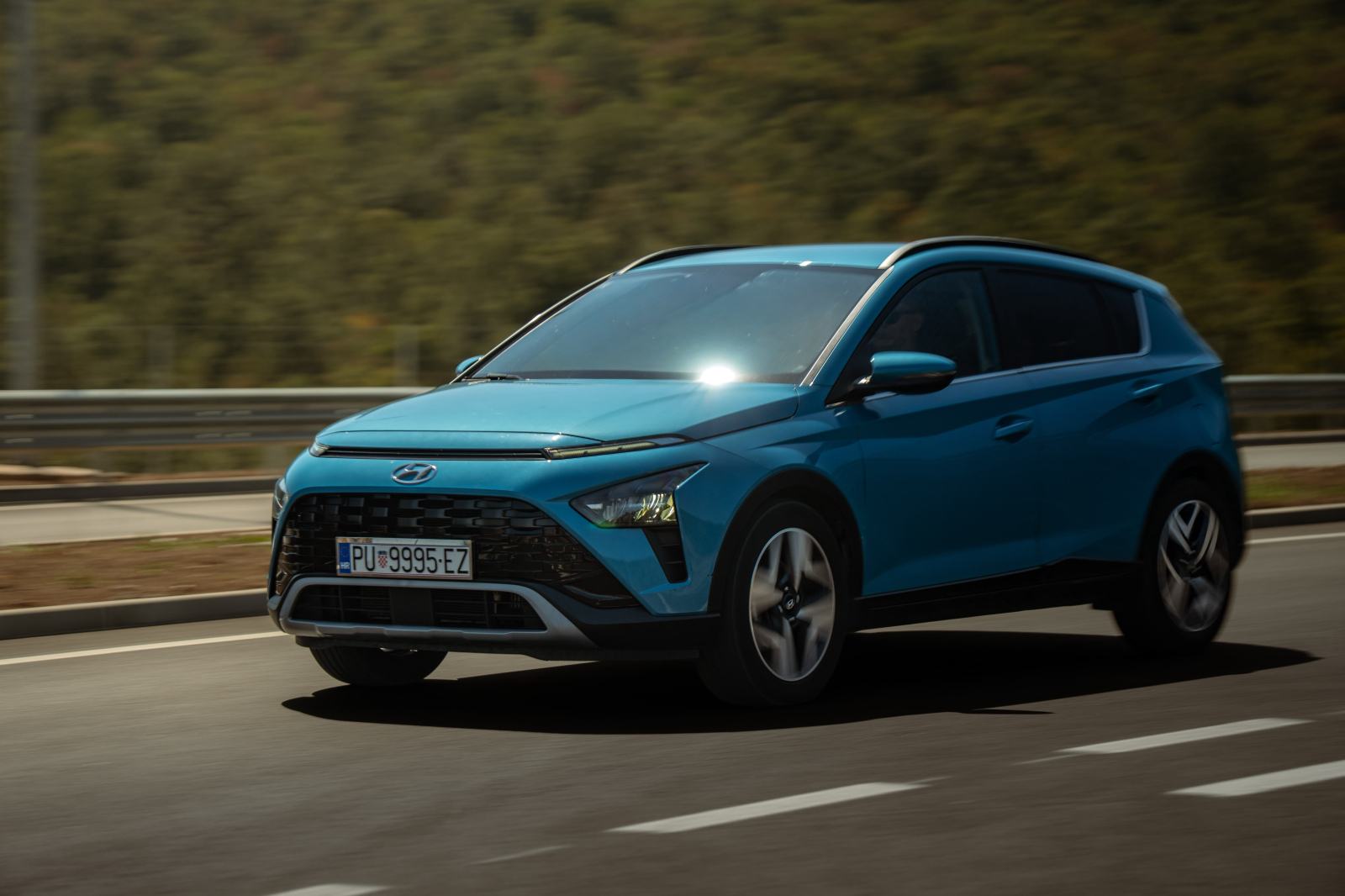 HYUNDAI BAYON 1.0 T-GDI 100 KS PREMIUM – PRVI VLASNIK – JAMSTVO, pogled izvana - slika 1