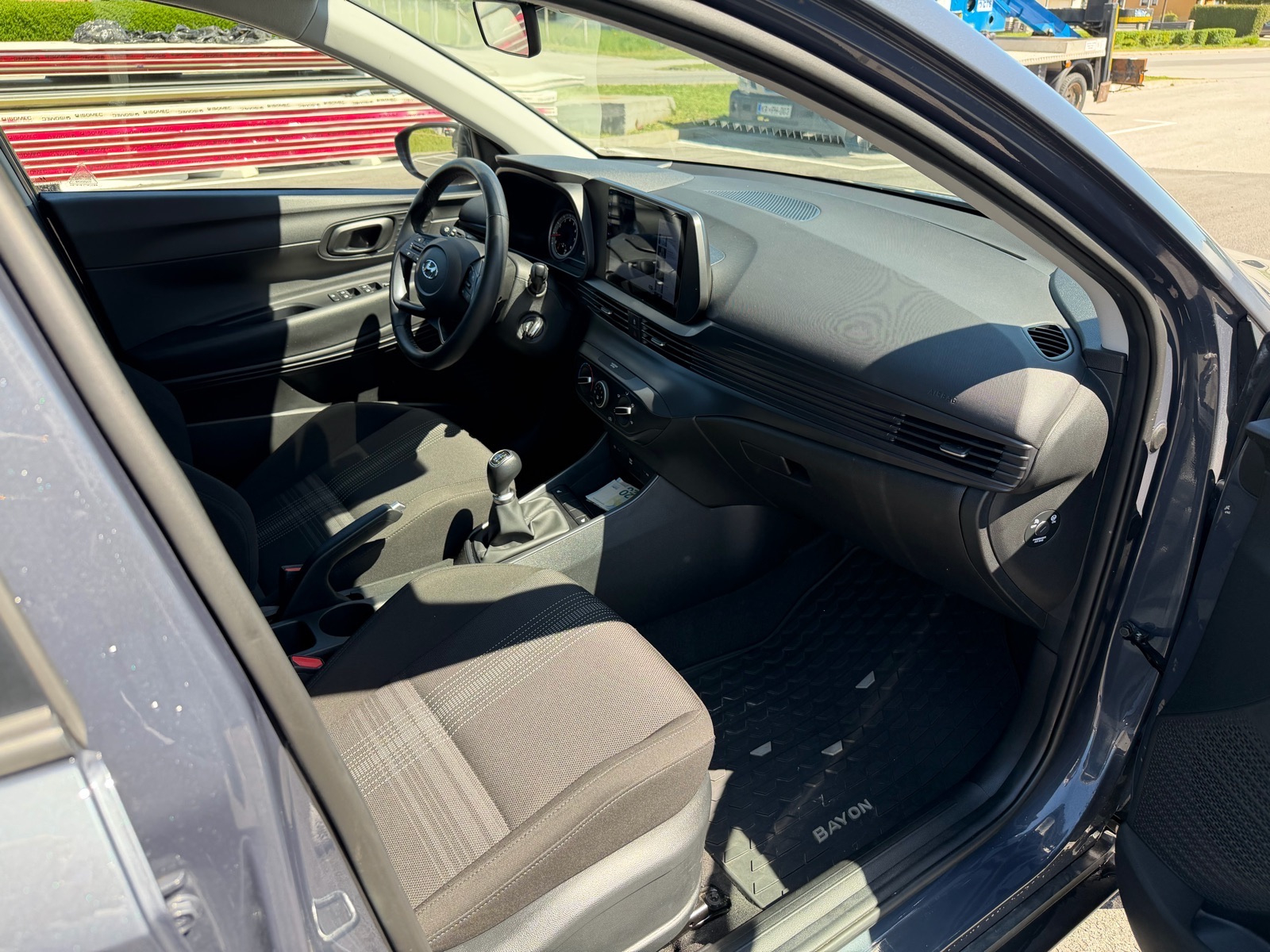 Hyundai Bayon 1,2 MPI 25.000km, grijanje volana i sjedala, fotografija 5