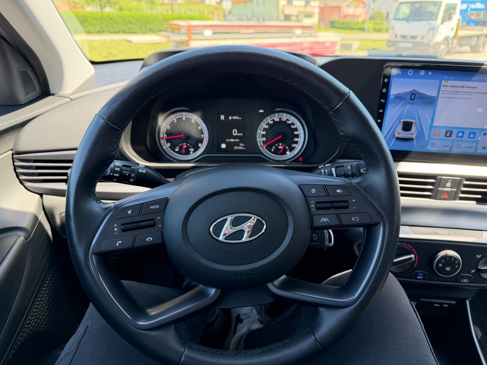 Hyundai Bayon 1,2 MPI 25.000km, grijanje volana i sjedala, fotografija 10