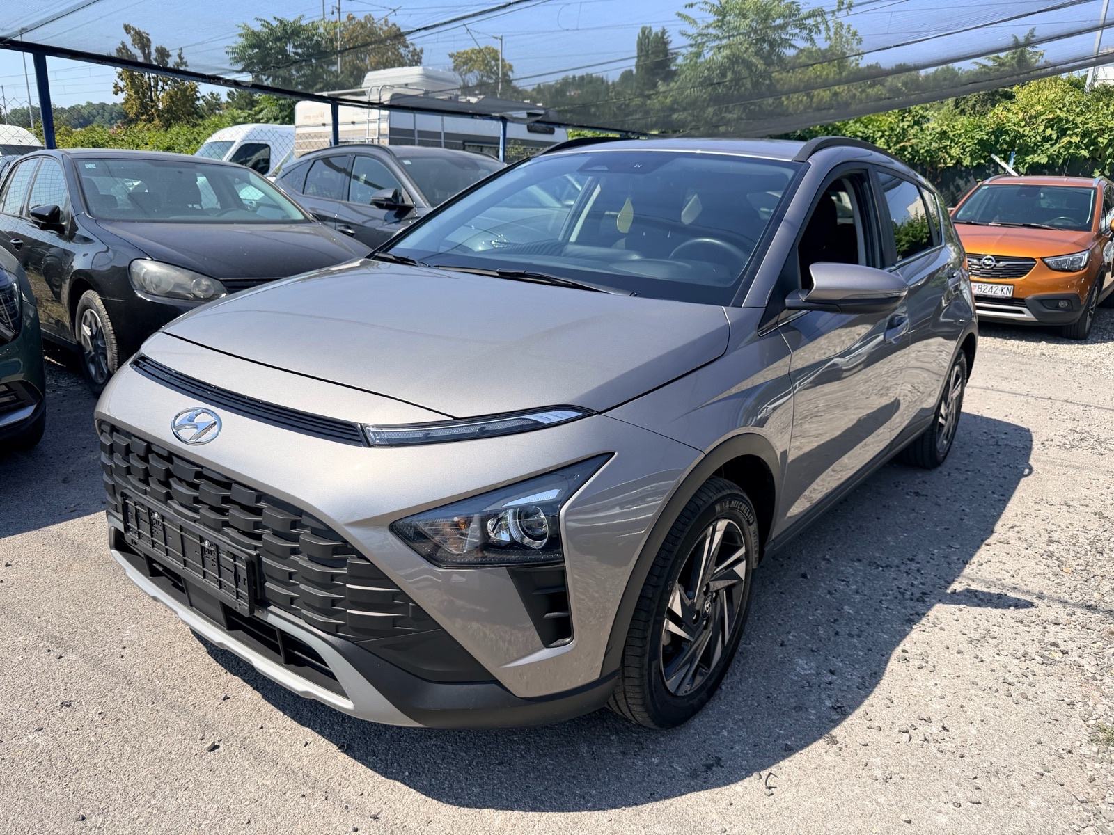 Hyundai Bayon 1,2 MPI*ODLICNO STANJE*, fotografija 1